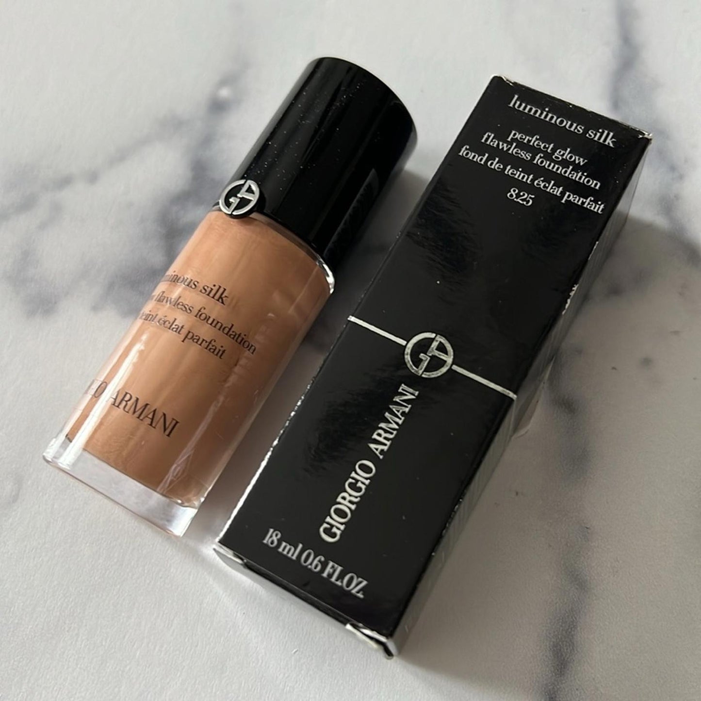 Armani Beauty #8.25 Luminous Silk Perfect Glow Flawless Oil-Free Foundation Mini