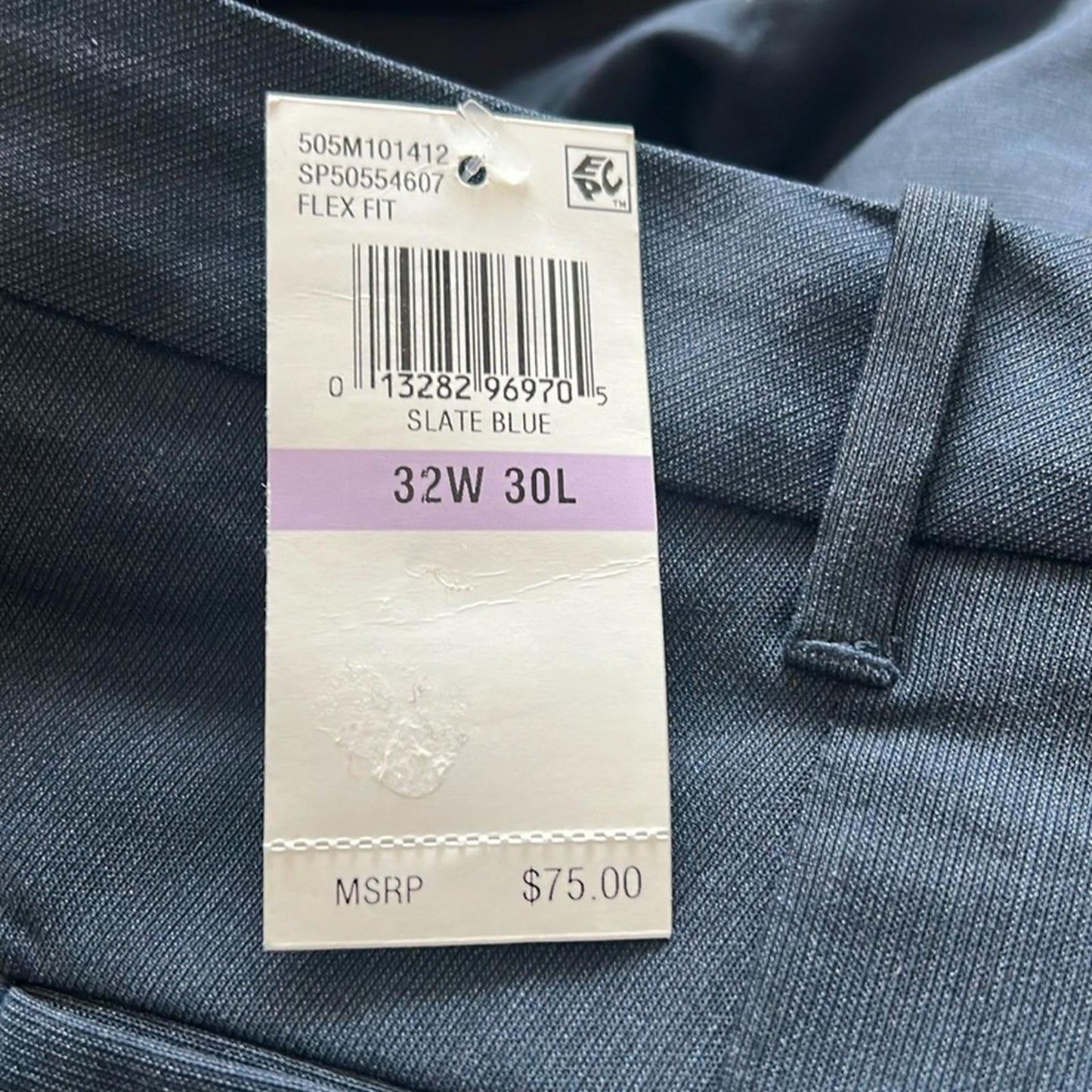 Van Heusen Flex Straight Fit Flat Front Pants in Slate Blue Size 32W X 30L NWT