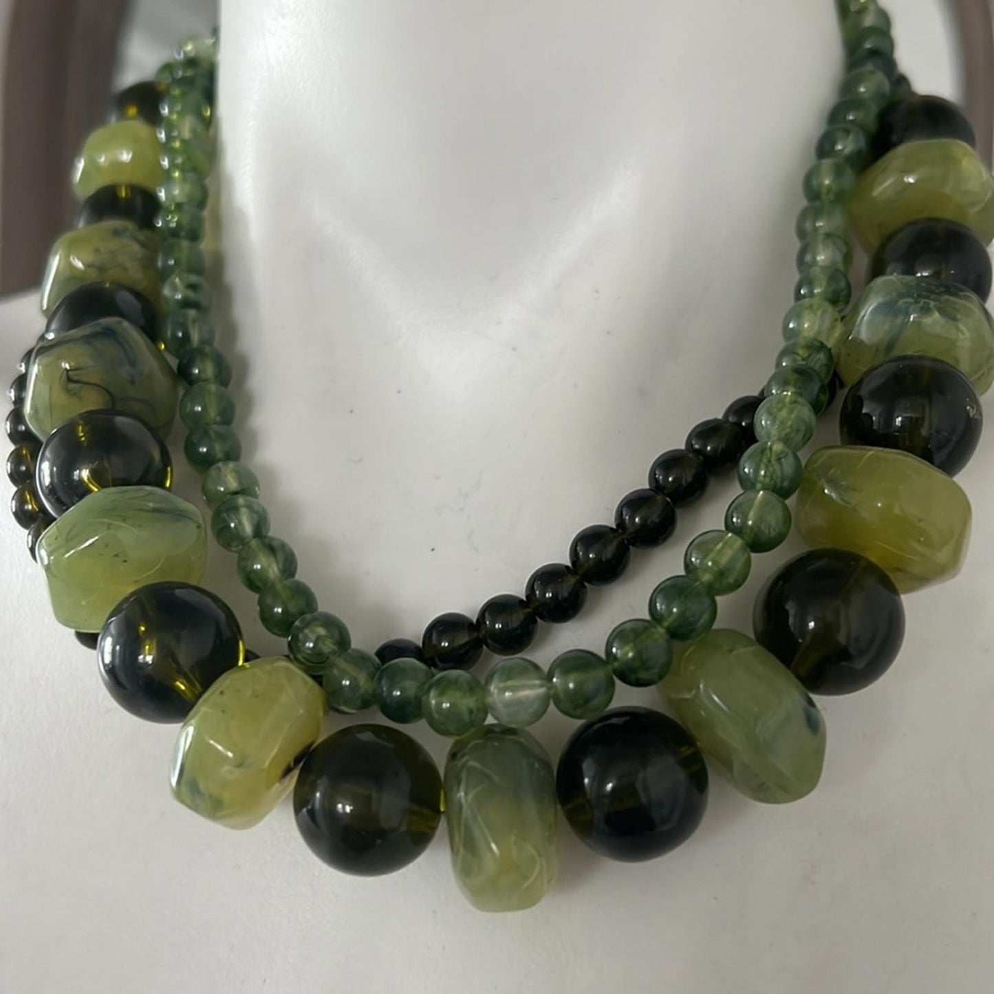 Beaded Necklace , Green & Brown (excellent condition)