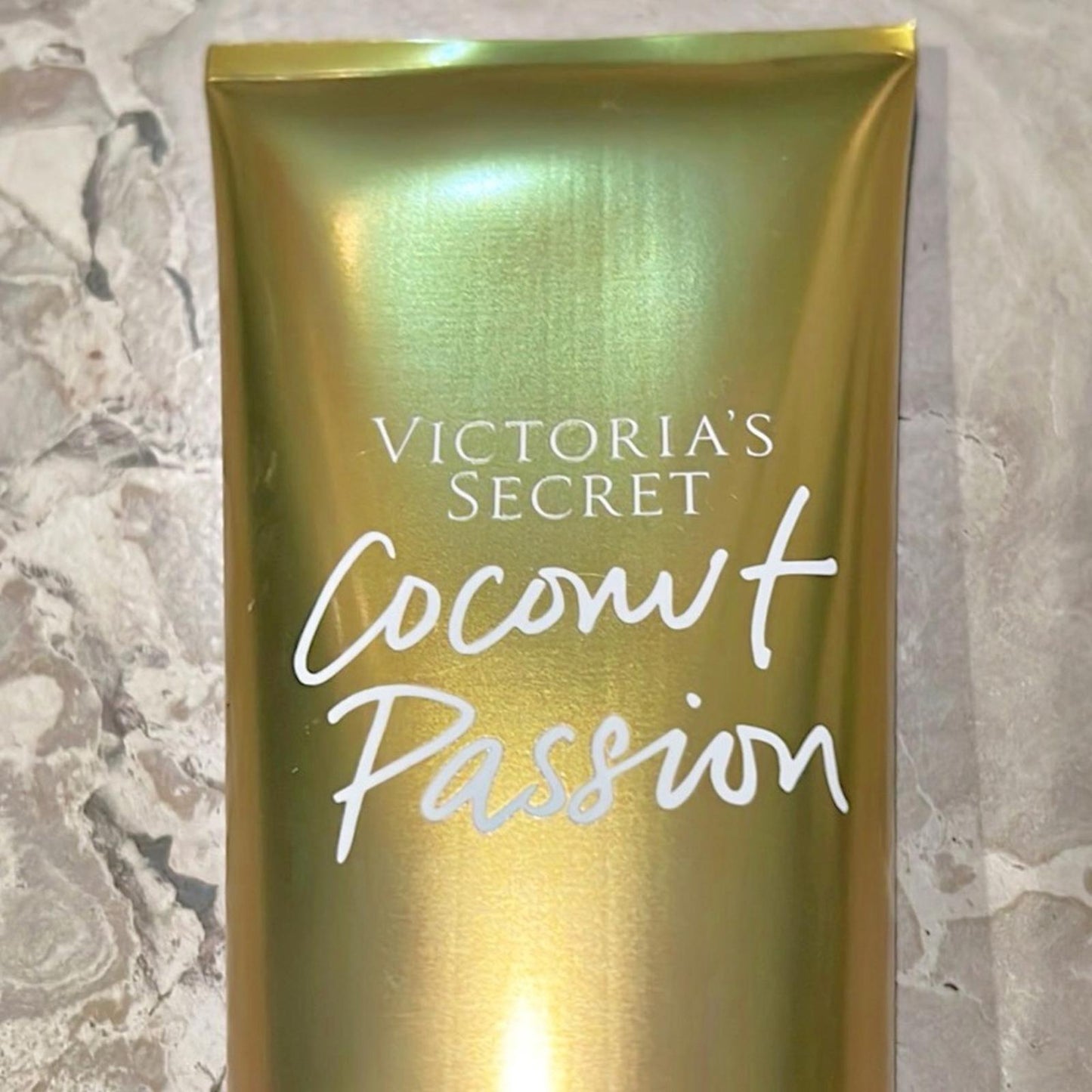 NEW Victoria’s Secret Coconut Passion Body Lotion 236ml/8fl oz. Fragrance