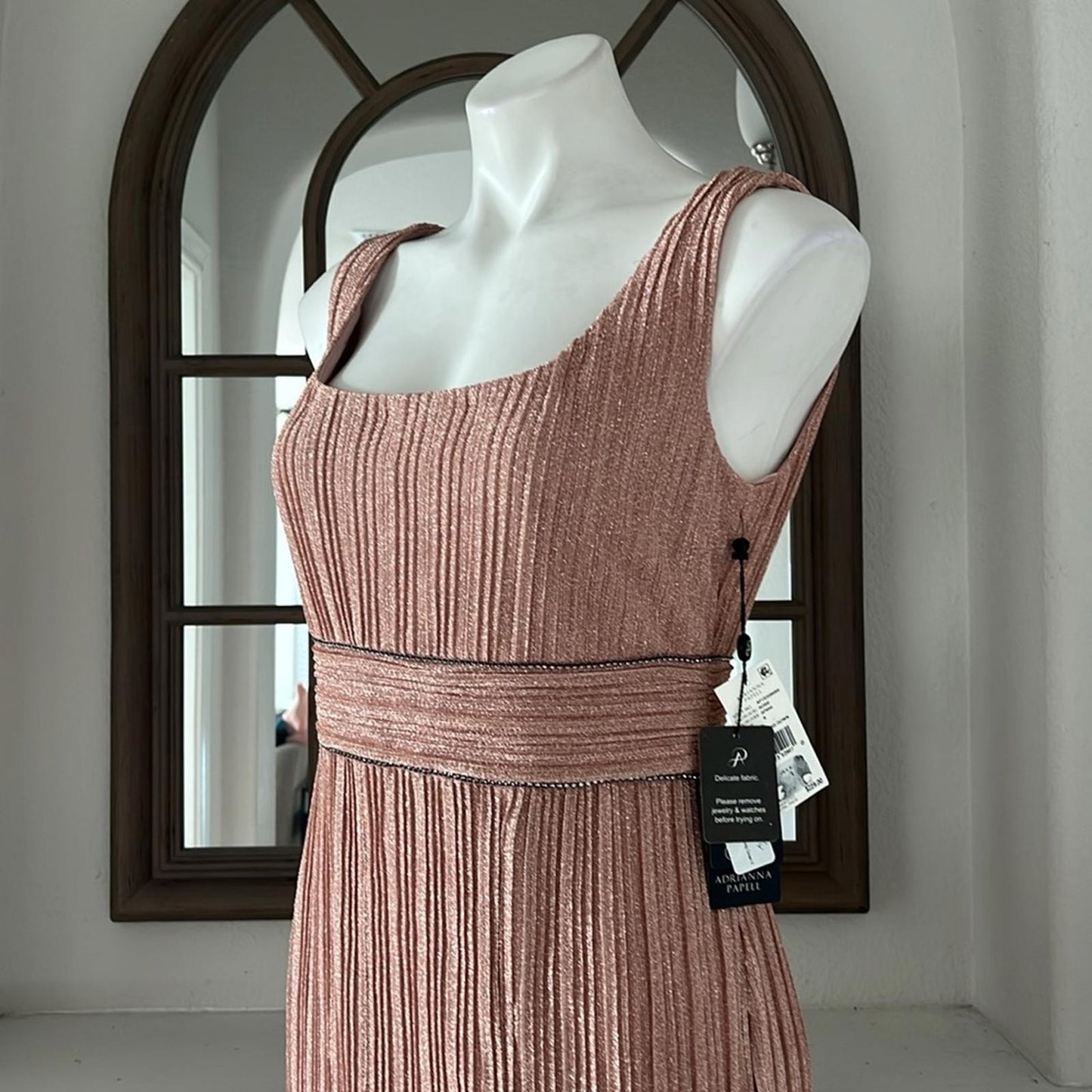 Adrianna Papell Metallic Pleated Long Gown in Rose, Size 8 NEW w/Tag $229