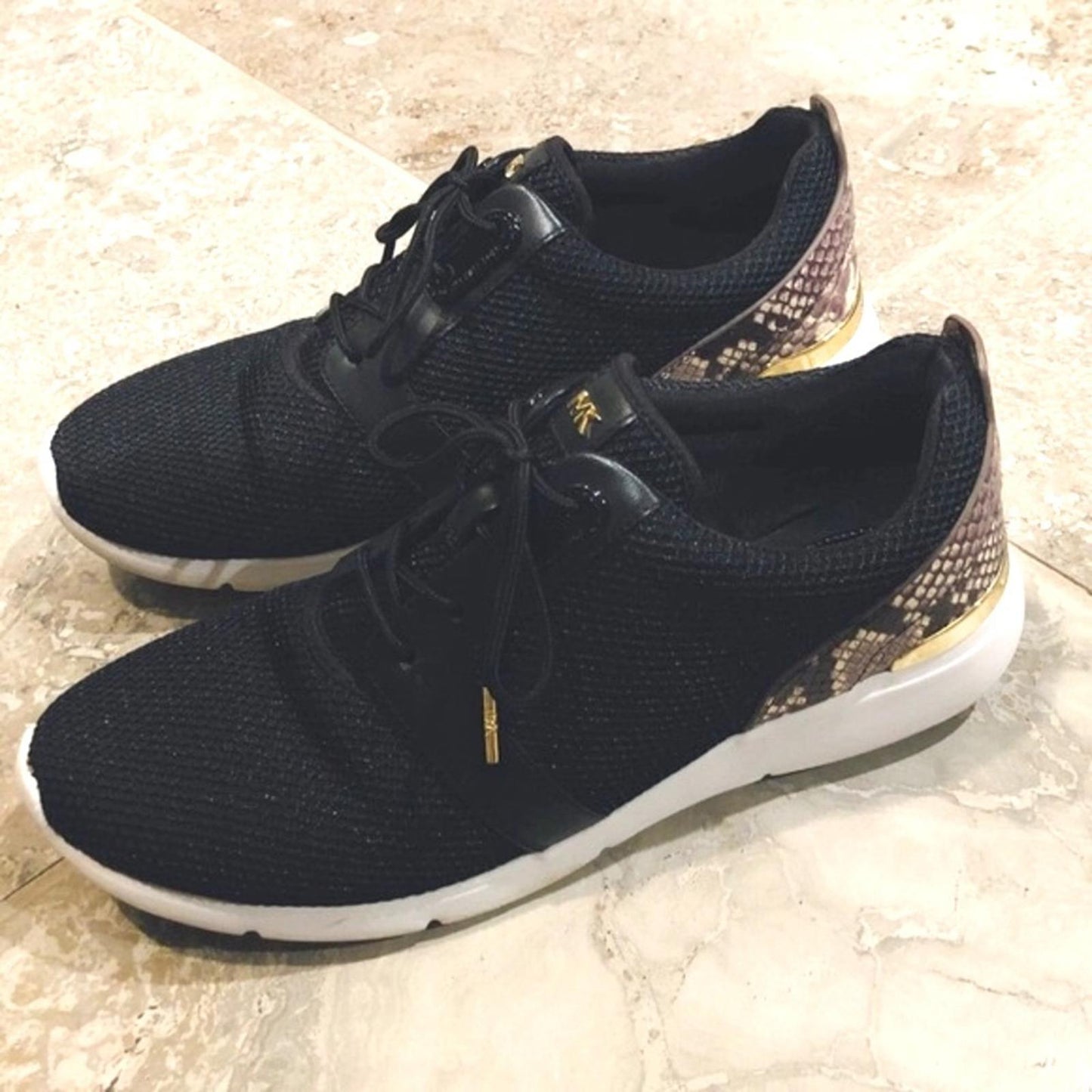 Michael Kors Sneakers Mesh & Leather, Black & White Women’s Size 11.0M