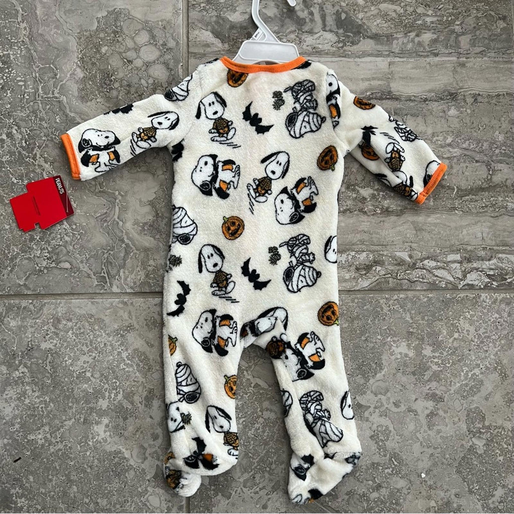 Peanuts Snoopy Footies/Onesie Size 6-9Months New w/Tag