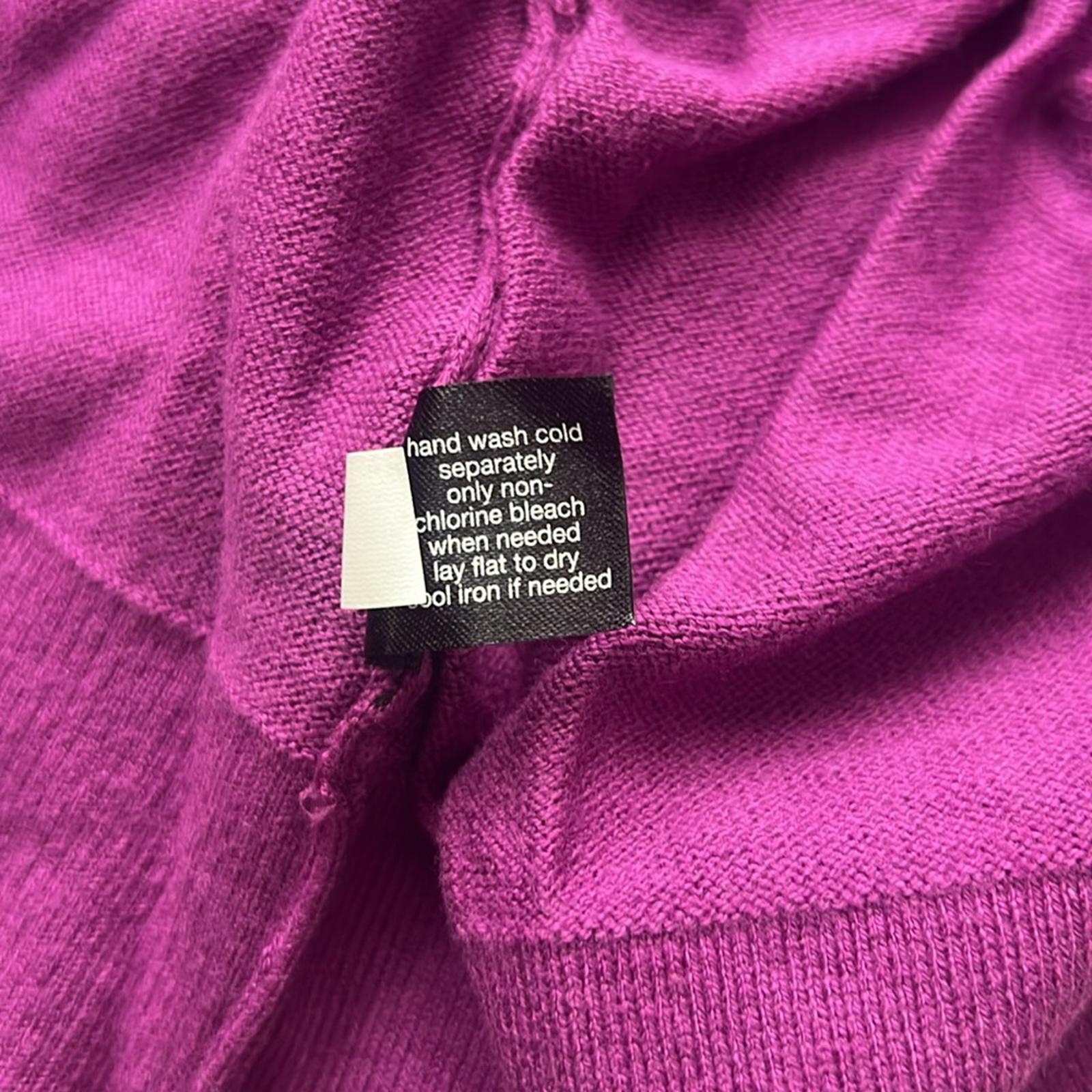 Lane Bryant Sequin Star Graphic Sweater in Fuchsia, Size 26/28 New w/Tag