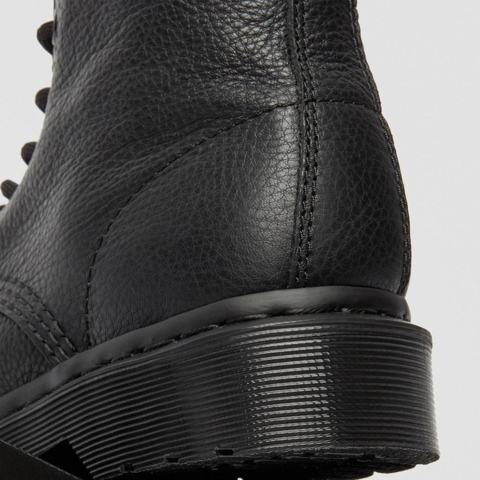 Dr Martens AirWair 1460 Pascal Mono Lace-Up in Black, Size 36 New in Box $170