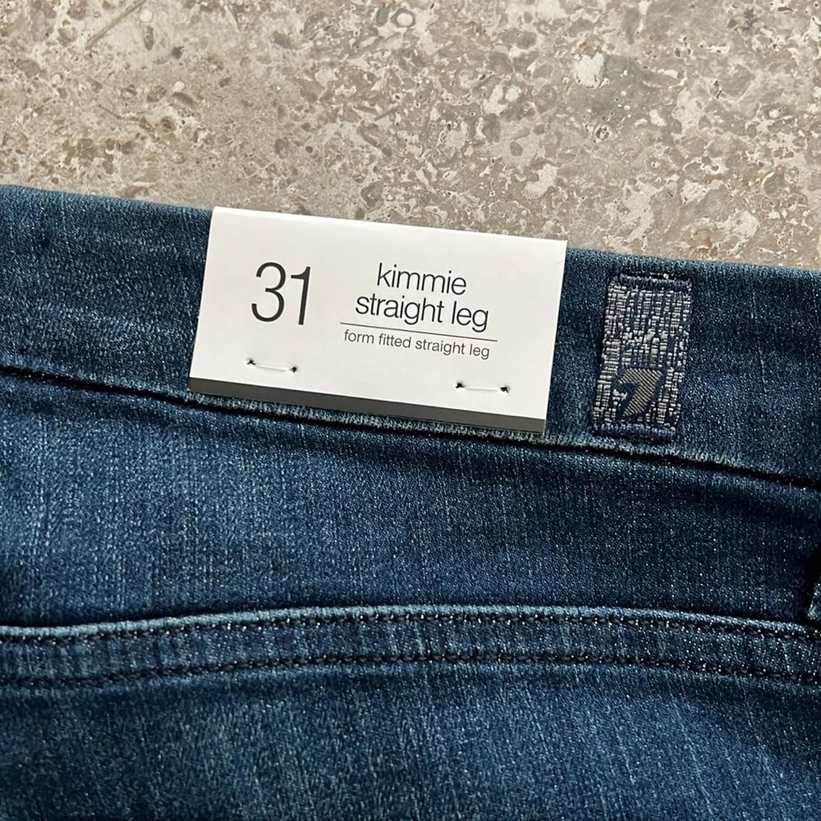 7 For All Mankind Kimmie Mid Rise Slim Straight Jeans in Dian, Size 31 NWT