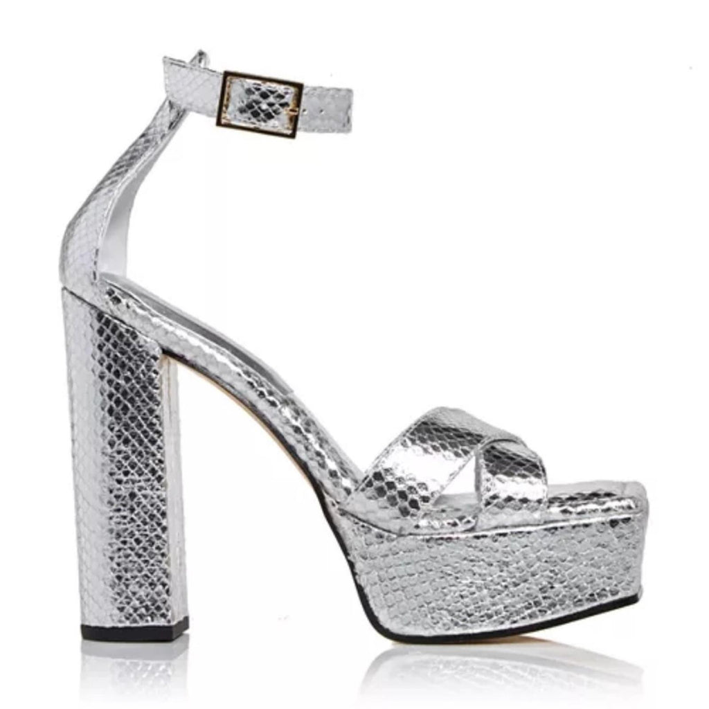 Good American Snake Embossed Platform High Heel Sandals in Silver, 6.5 NWT $185