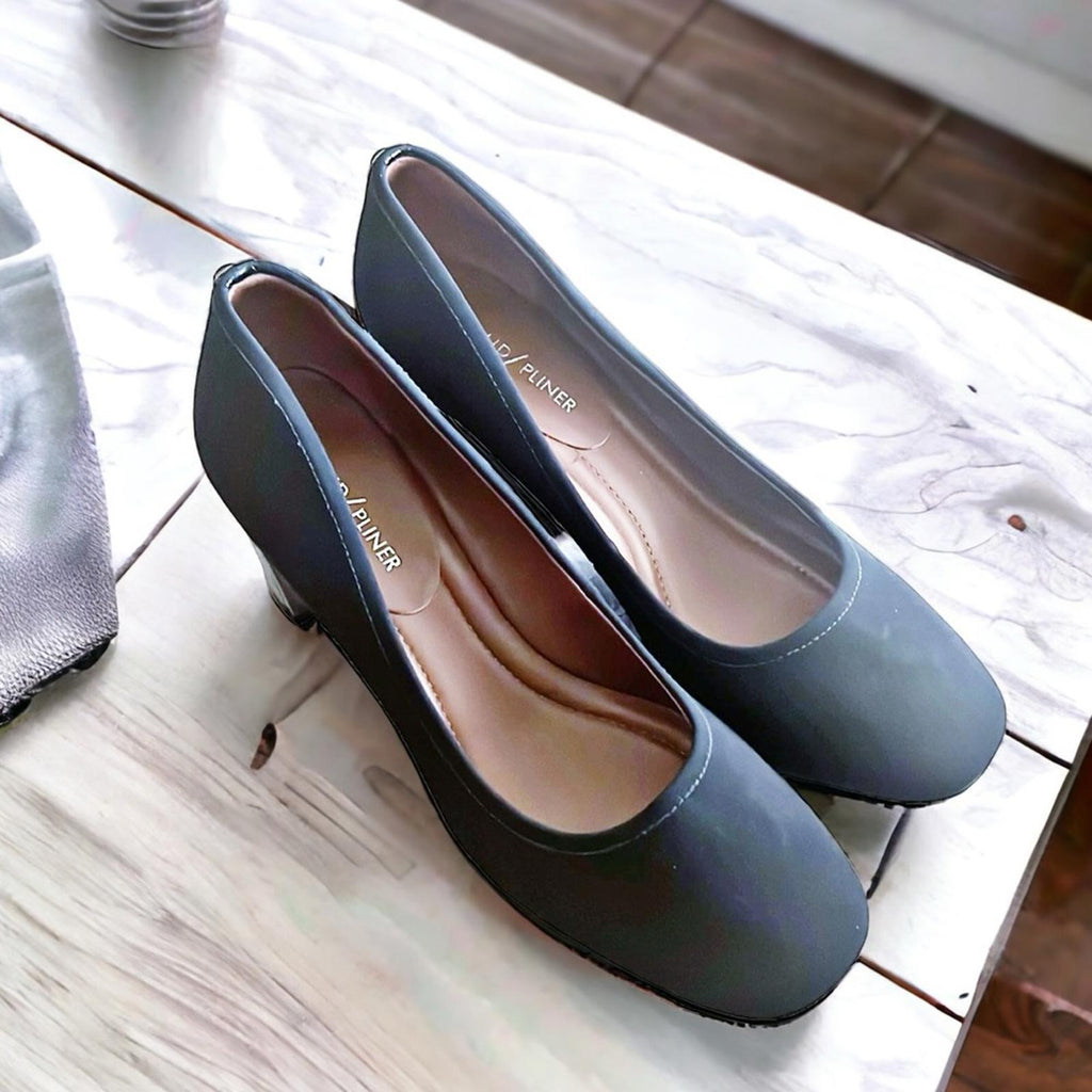 Donald J. Pliner Corin Block Heels Dress Shoes, Black Size 8.5 EXCELLENT!