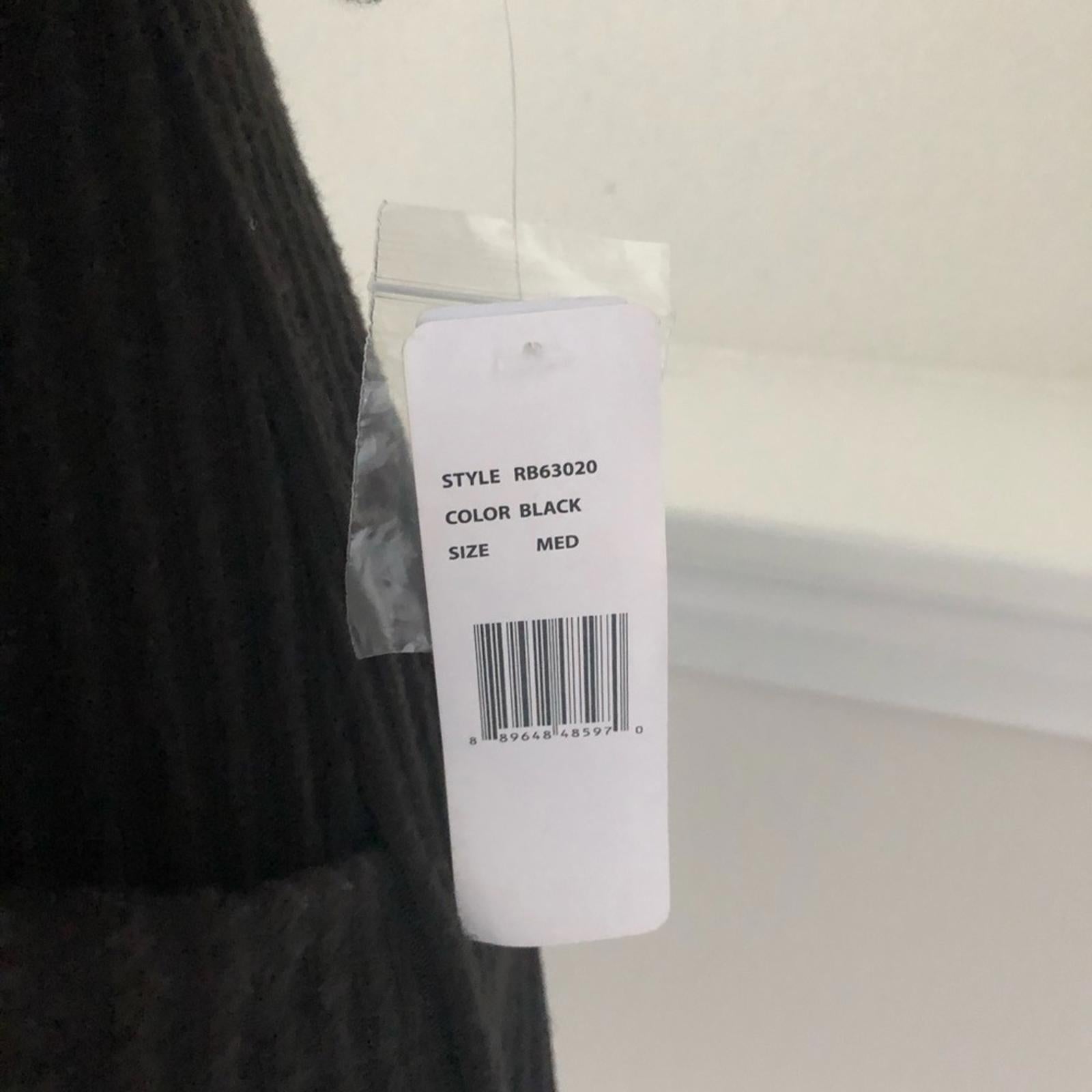 Robbie Bee’s Signature Ribbed Sweater Dress in Black, Size M New w/Tag