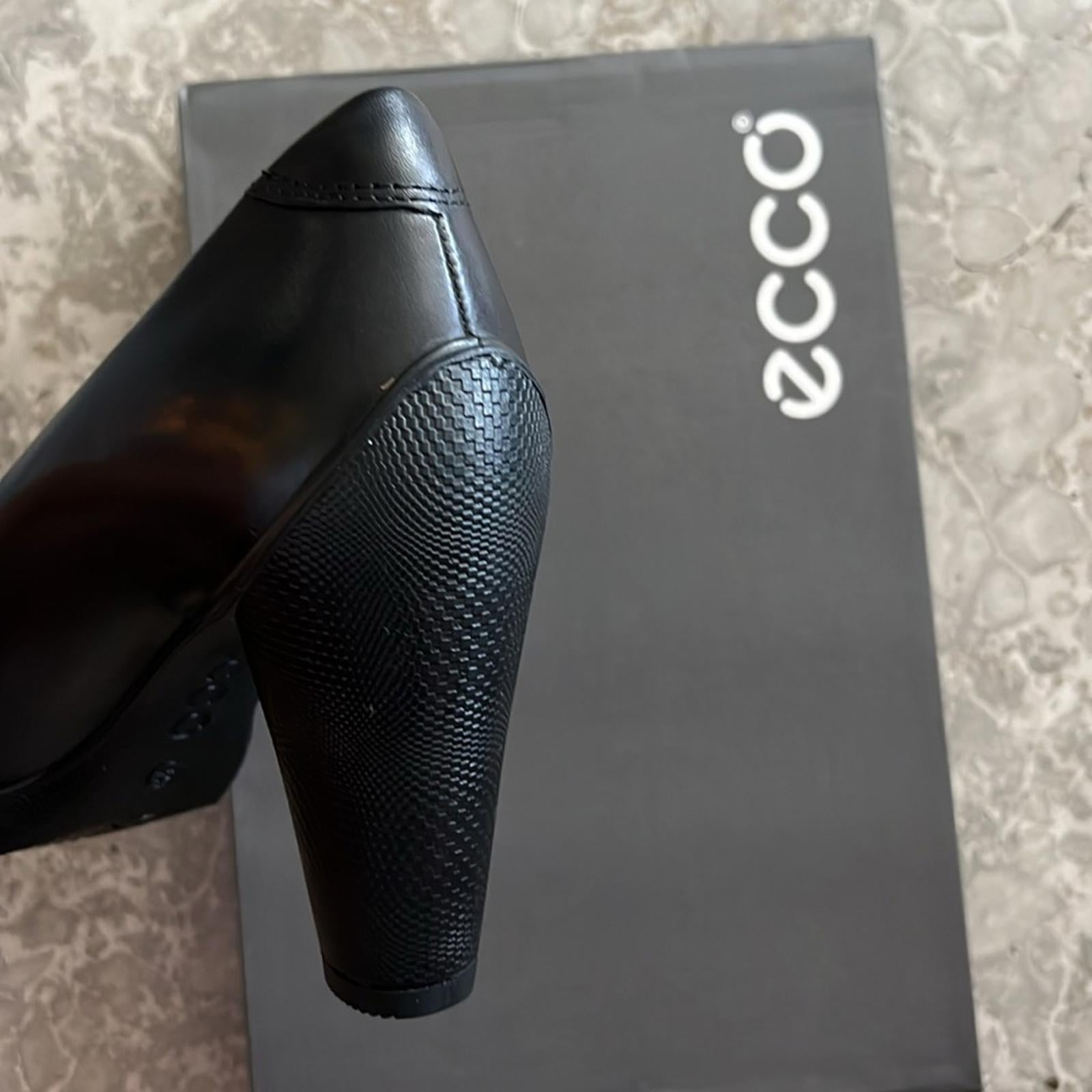 Ecco Sculptured 75 Black Leather Pump Heels, Size EU 41 | US 10-10.5 New in Box
