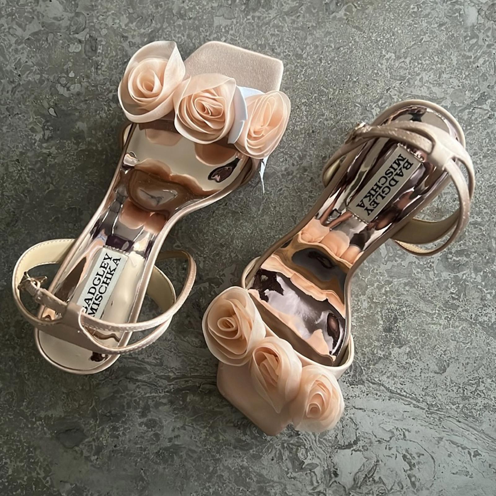 Badgley Mischka Carli Square Toe Triple Flower High Heel Sandals, Size 7, NEW