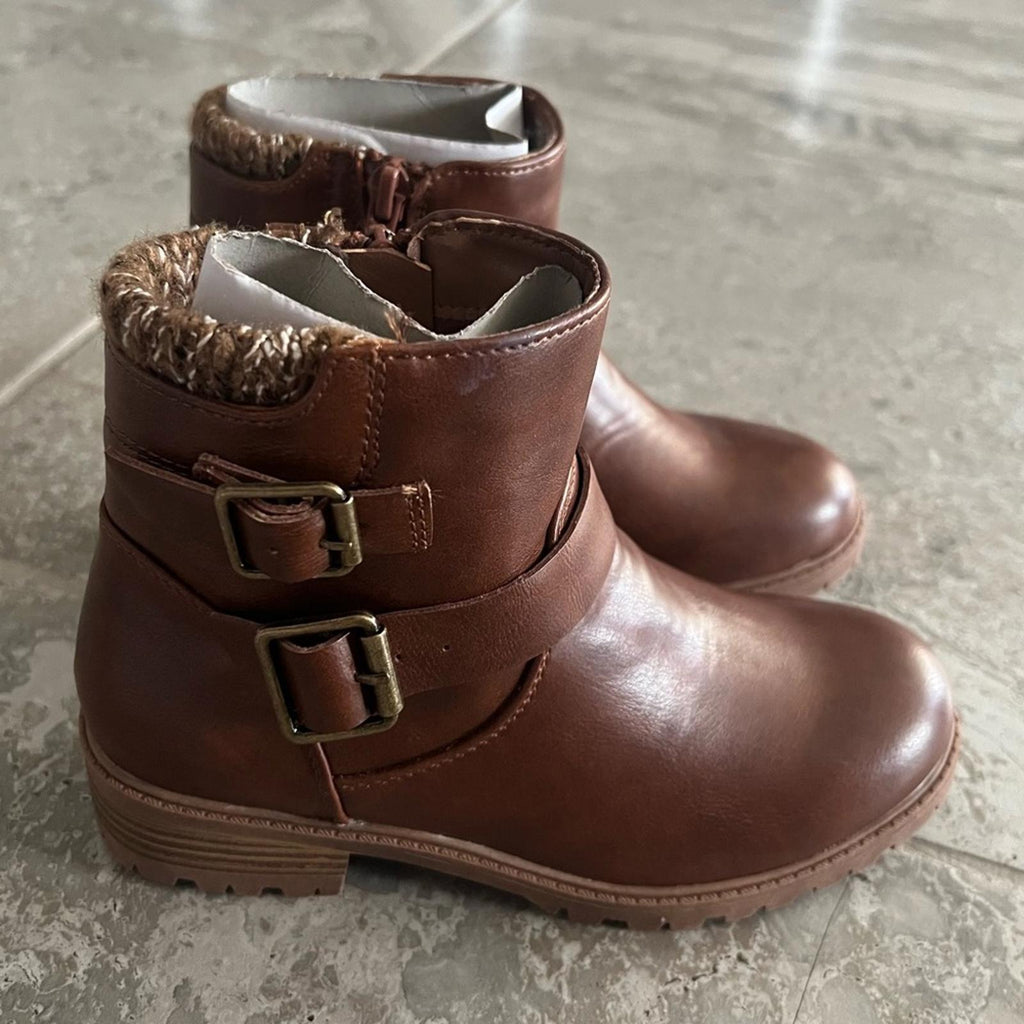 Madden Girl JKayce Brown Sweater Knit Ankle Boots with Buckle Detail, Size 1