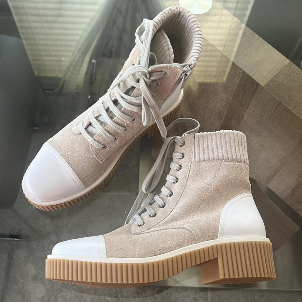 Vaneli Mage Boots in Light Grey Nival Combo, Size 7.5 New w/o Box Retail $250