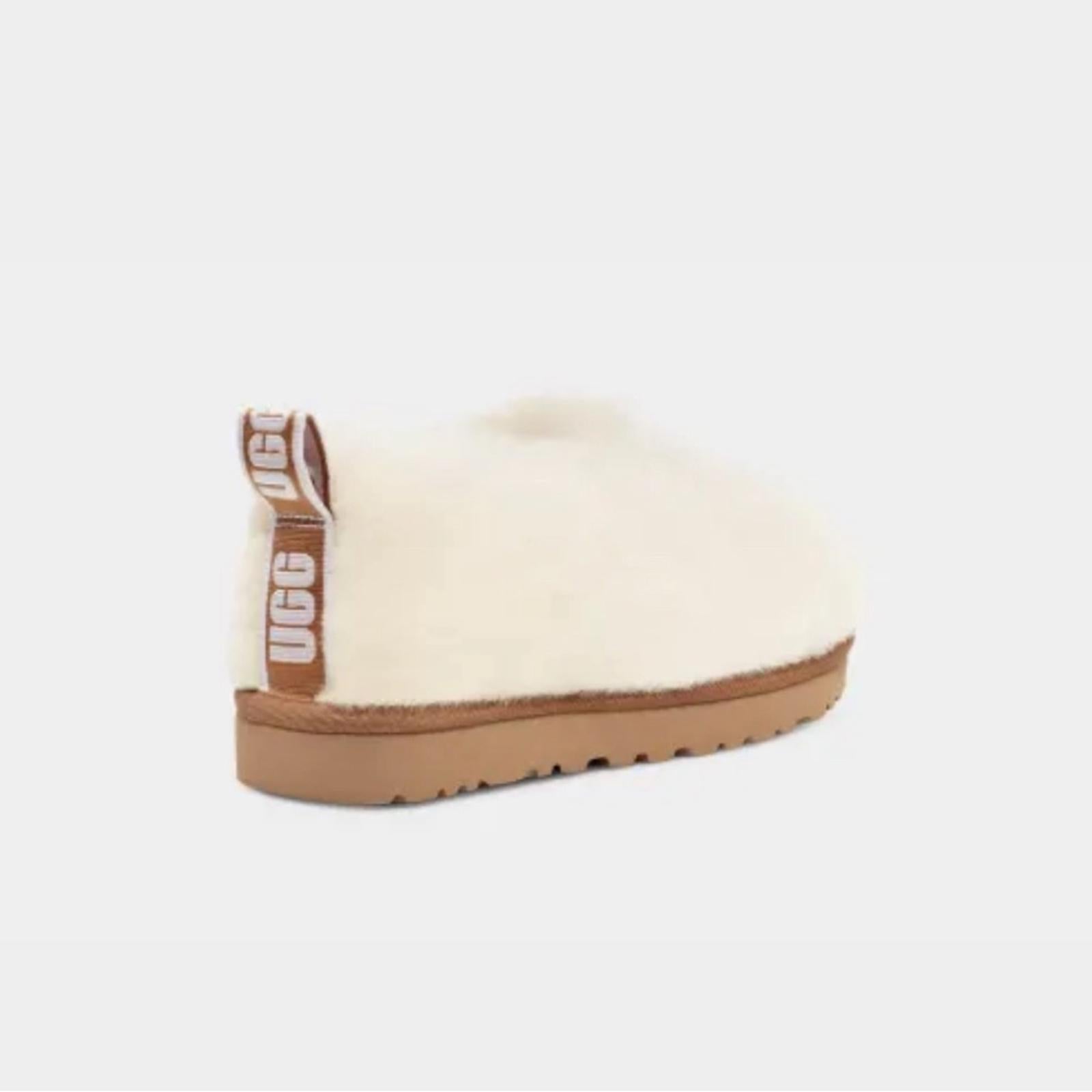 UGG Classic Cozy Fur Bootie in Natural Cream White Tan, Size 10 New in Box