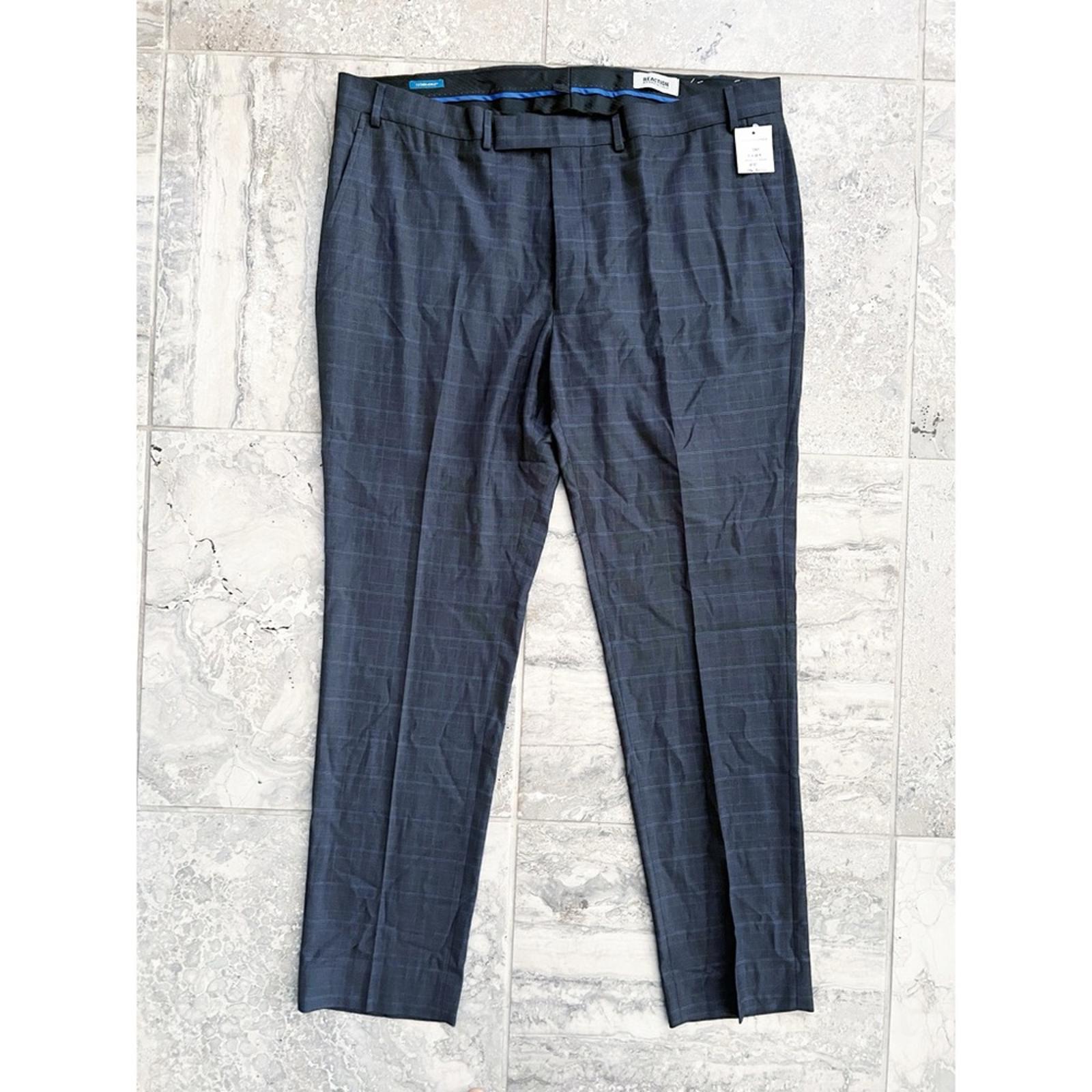 Reaction Kenneth Cole Techni-Cole Charcoal Dress Pants, Size 42W 32L New w/Tag
