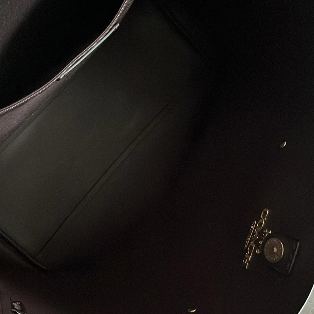 Coach Town Tote Polished Pebbled Leather Black, Code #C2091-72673 EXCELLENT $398