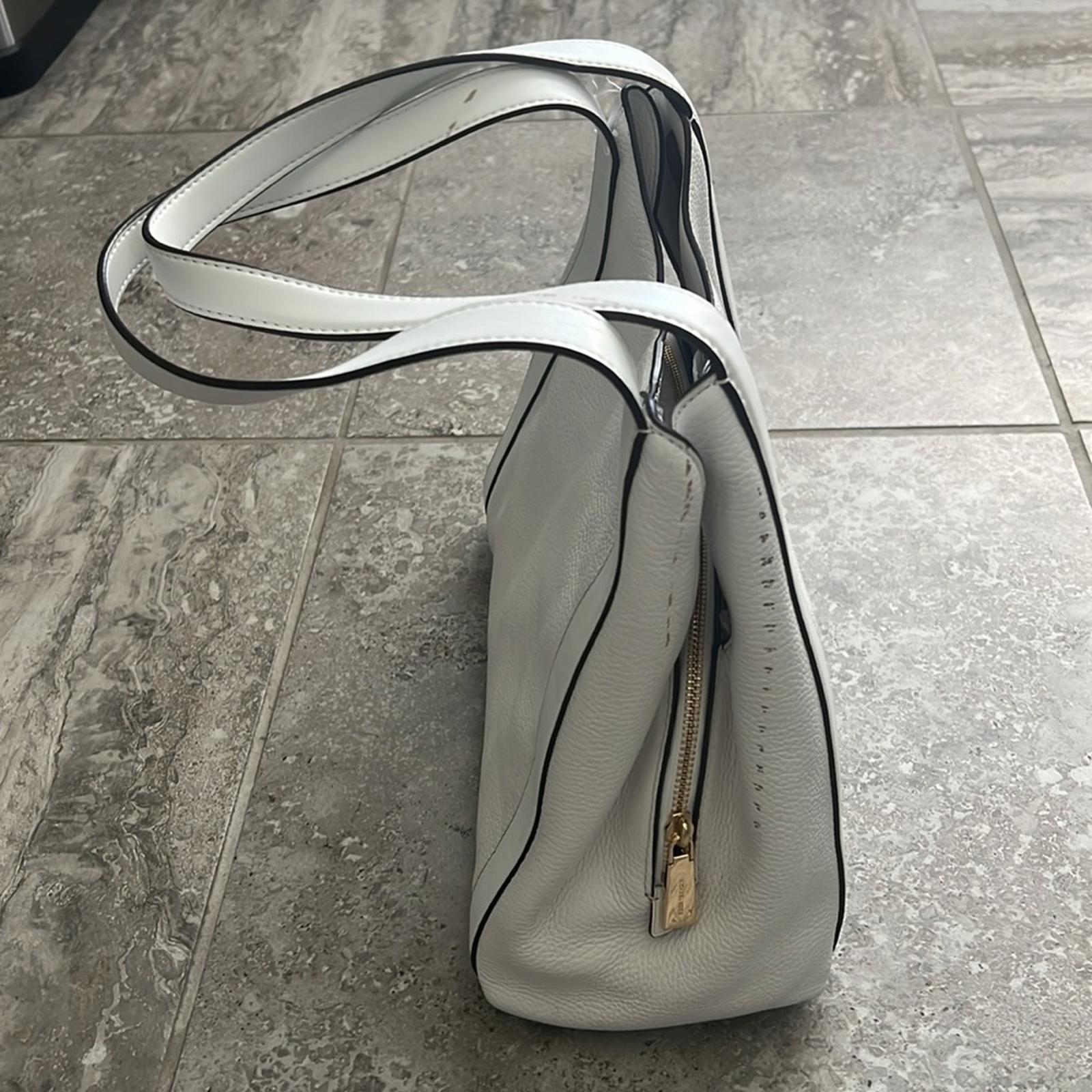 Michael Kors Rosemary WHITE Leather Shoulder Tote Shoulder Bag, New w/Tag $358