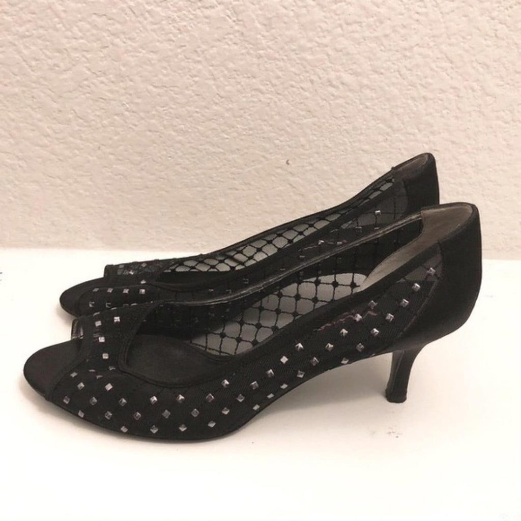 Nina Fabric Embellished Peep Toe Classic Pumps Size 9M , Retail $89