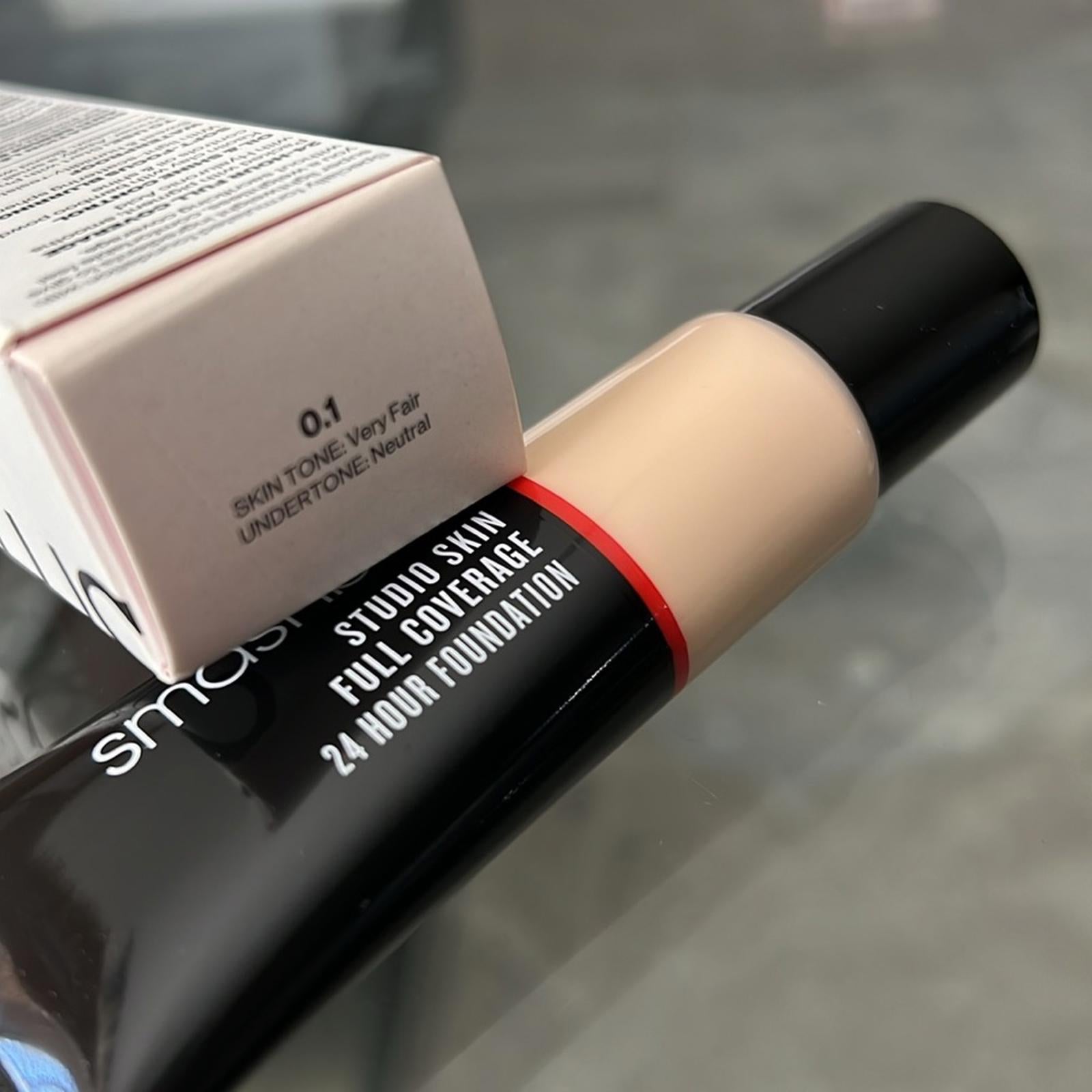 Smashbox Studio (0.1 Very Fair / Neutral) Skin Full Coverage 24Hr Foundation NEW
