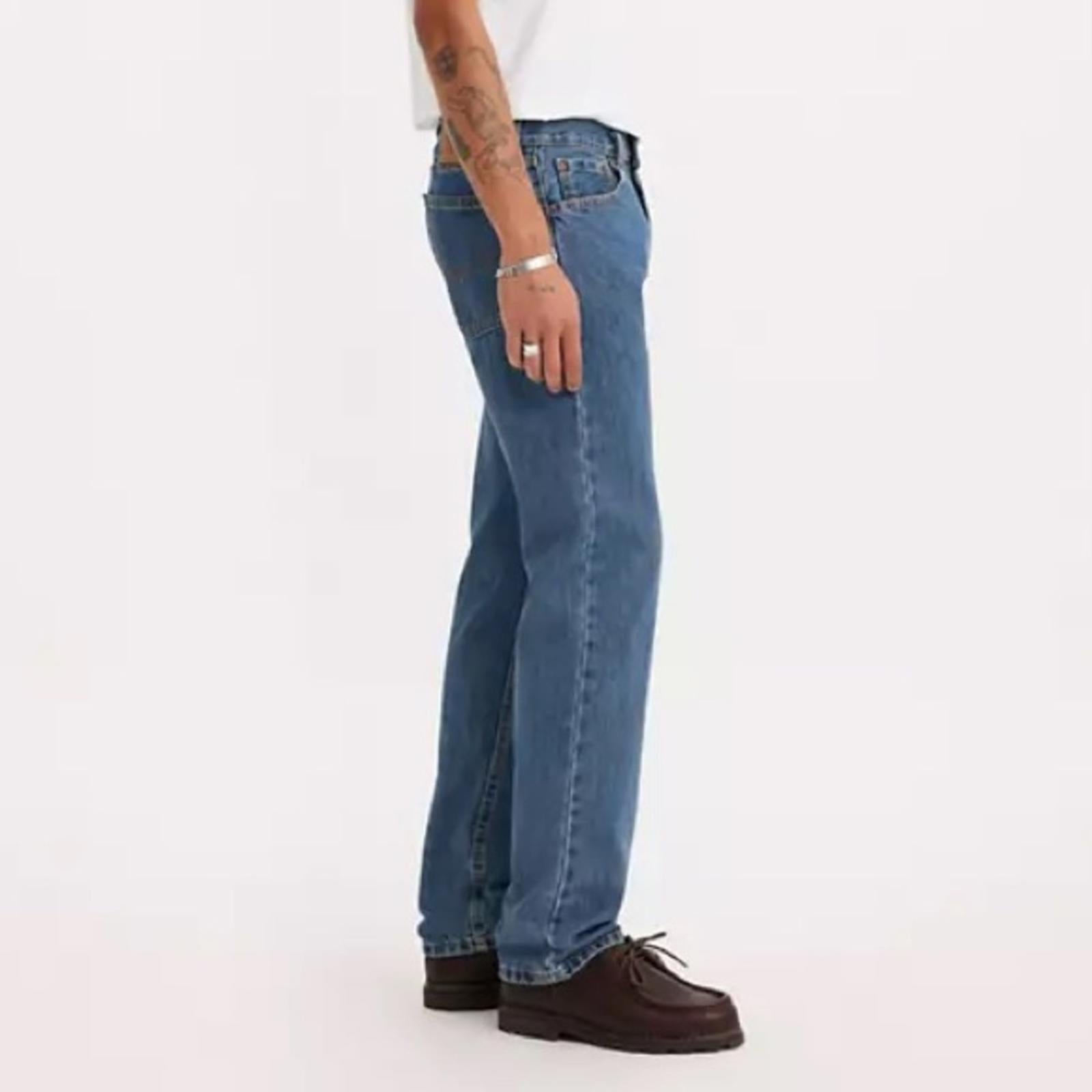 Levi’s 505™ Regular Fit Men’s Jeans, Size W32 X L32 Medium Wash EXCELLENT
