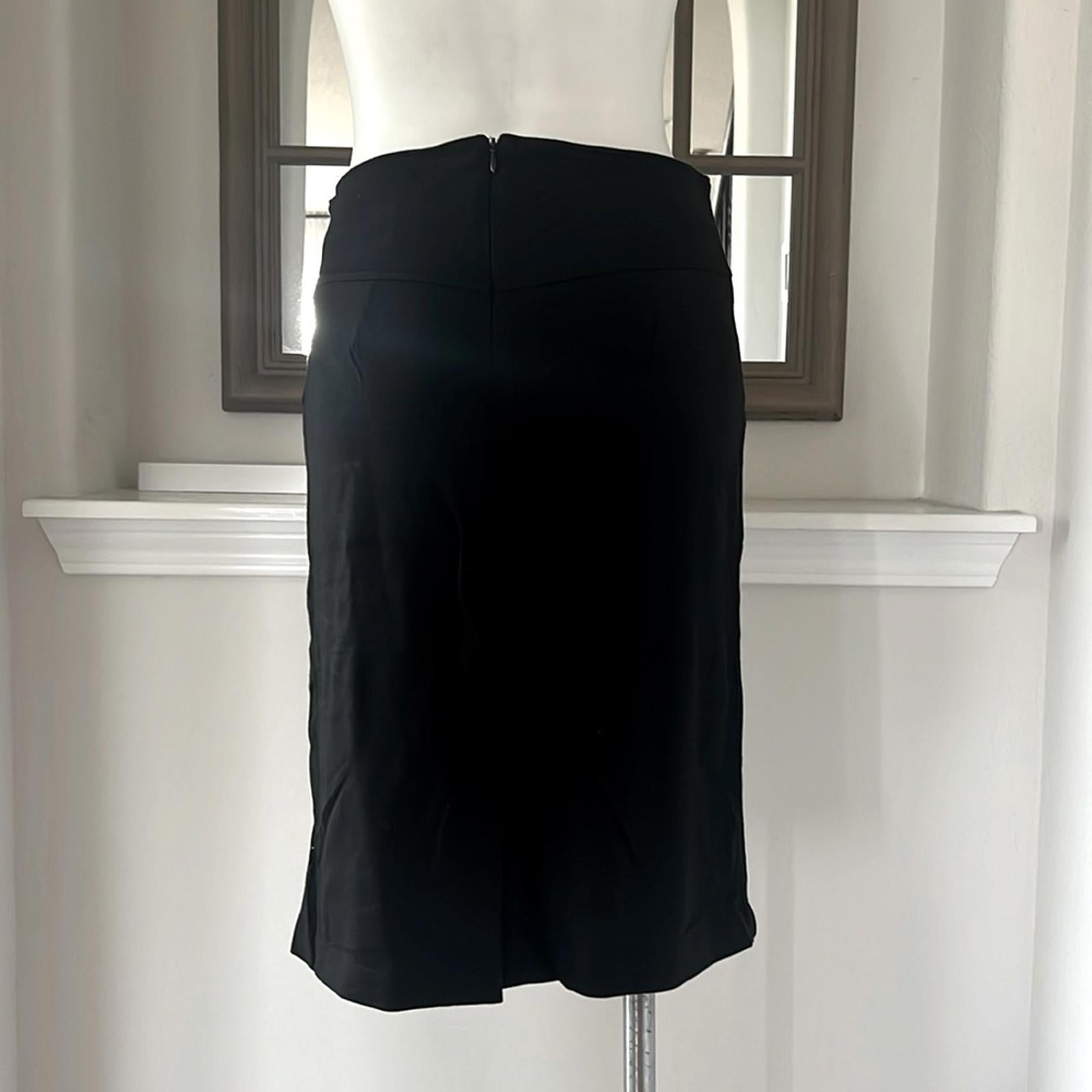 NEW Halogen Seamed Skirt in Rich Black, Size S New w/o Tag $69