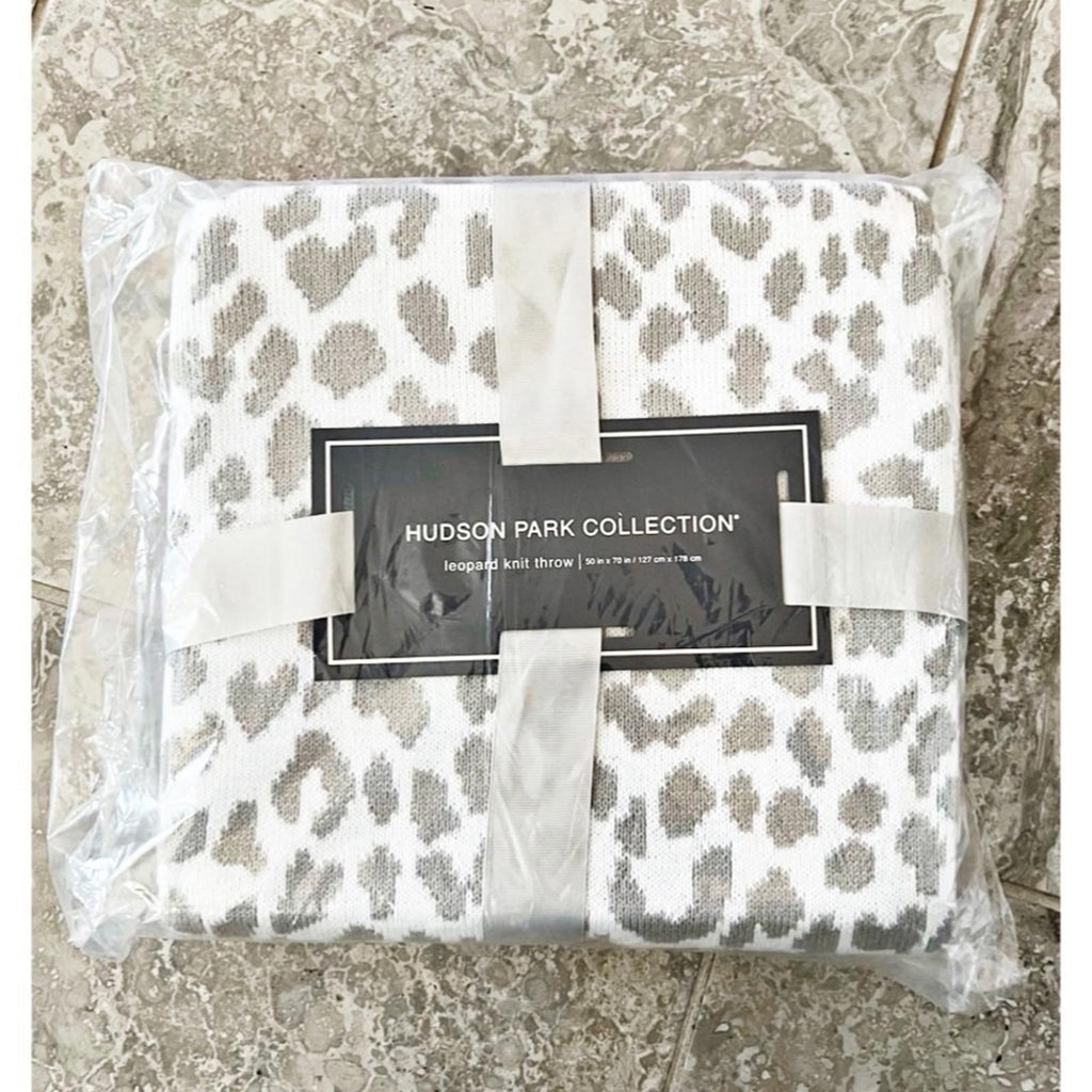 Hudson Park Leo Print Knit Throw, Size 50”x70” New w/Tag Retail $140