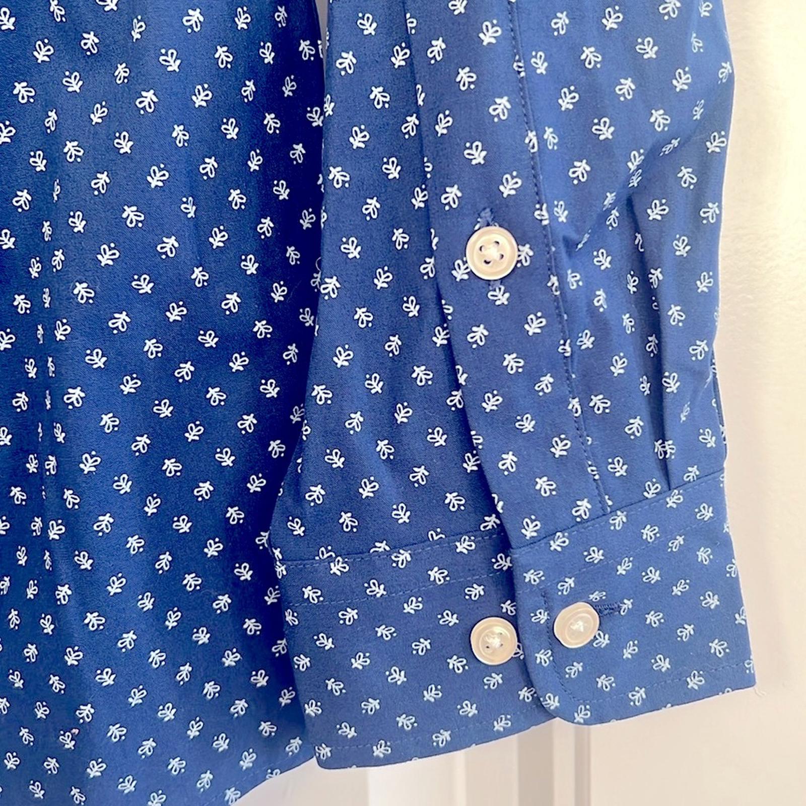 Club Room Ditsy Floral Button Down Dress Shirt Navy White, Size S (14-14.5) NWT