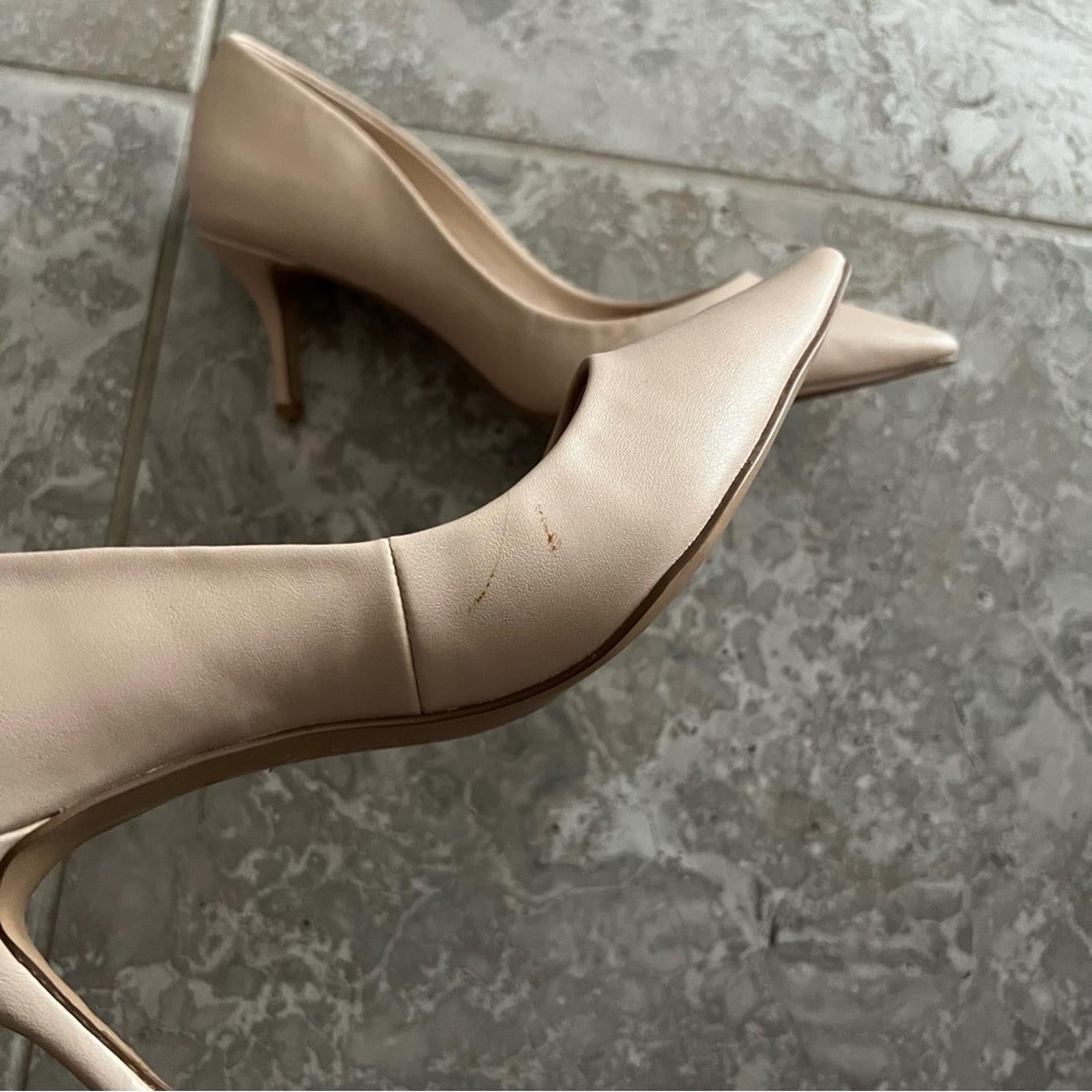 Charles David Angelica Point Toe Pumps Beige Size 8.5 New w/o Box $99