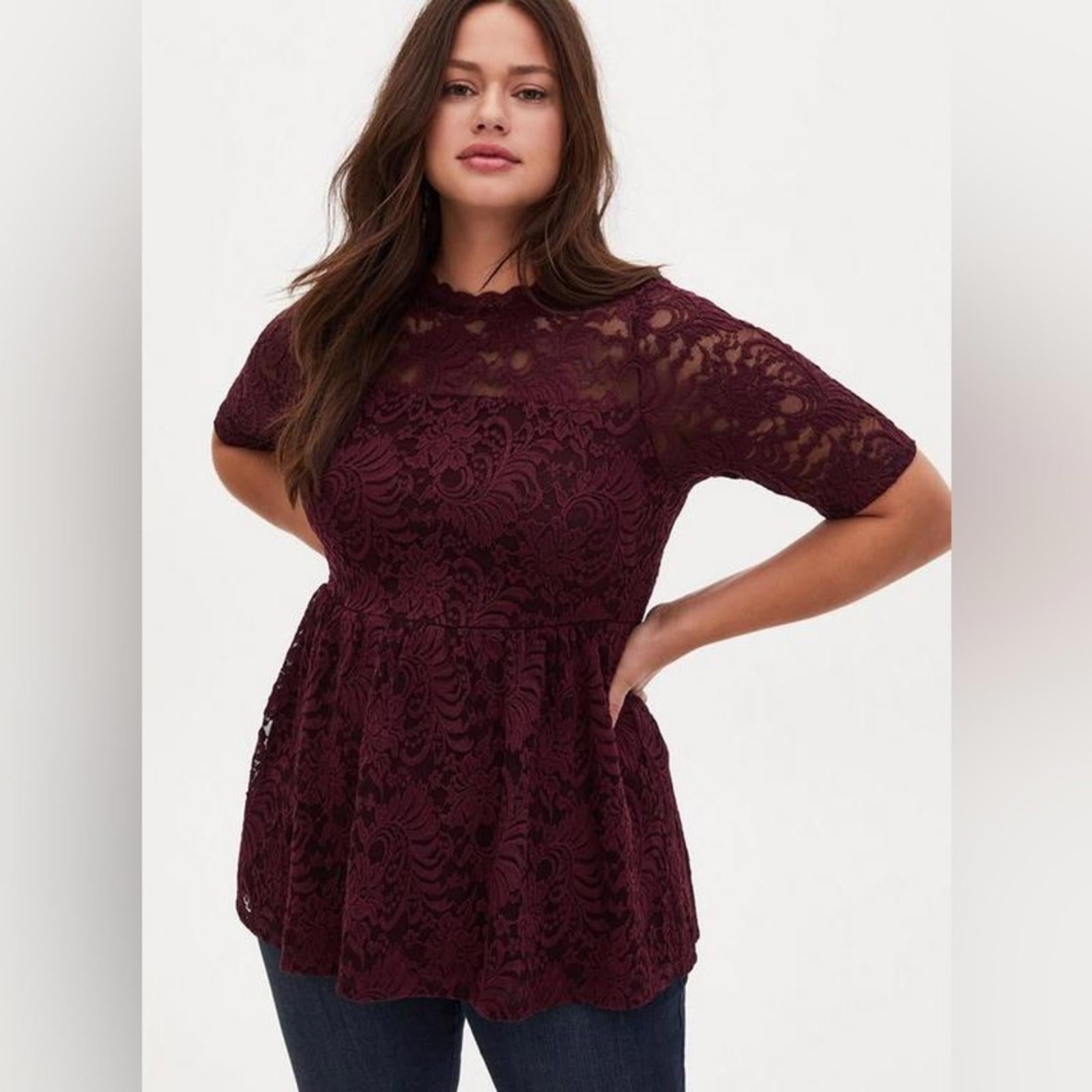 Torrid Babydoll Lace High Neck Short Sleeve Top in Wine Red, Size L New w/Tag