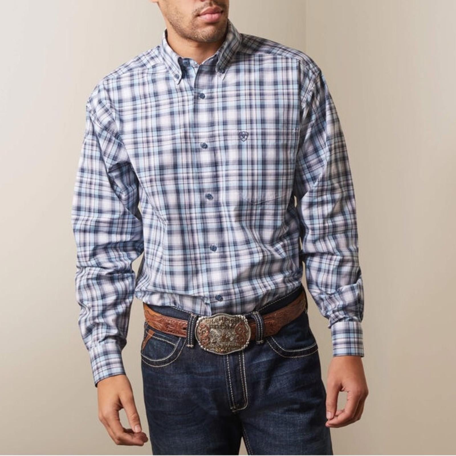 ARIAT Men’s Pro Series Button Down Plaid Classic Fit Shirt, Size M EXCELLENT!