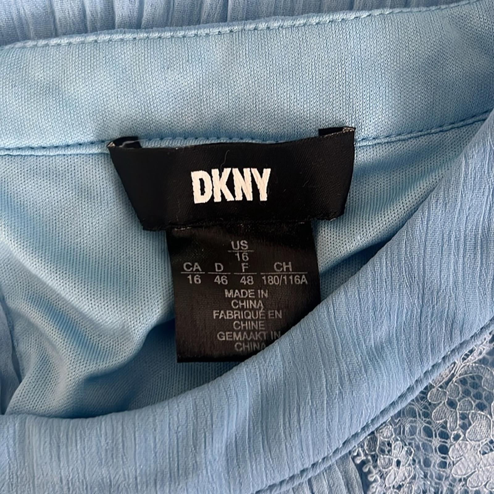 DKNY Pleated Cap Sleeve Party Shift Dress in Light Blue, Size 16 EXCELLENT! $139