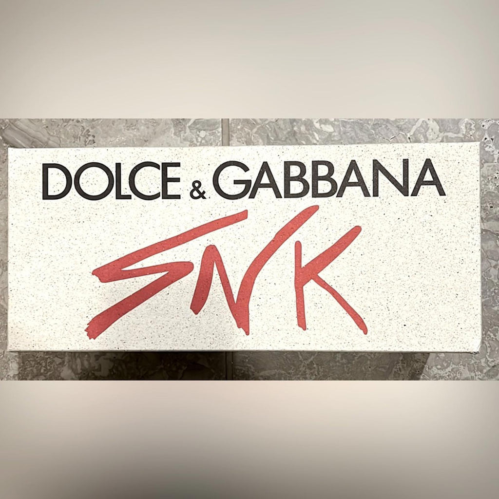 Dolce & Gabbana Rubber beachwear sliders with DG logo Size 35, New in Box