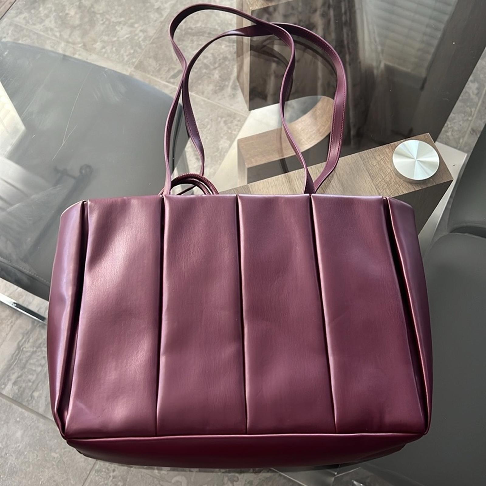 Themoirè Kore Vegan Nappa Quilted Tote (Made in Italy) Burgundy, New w/Tag