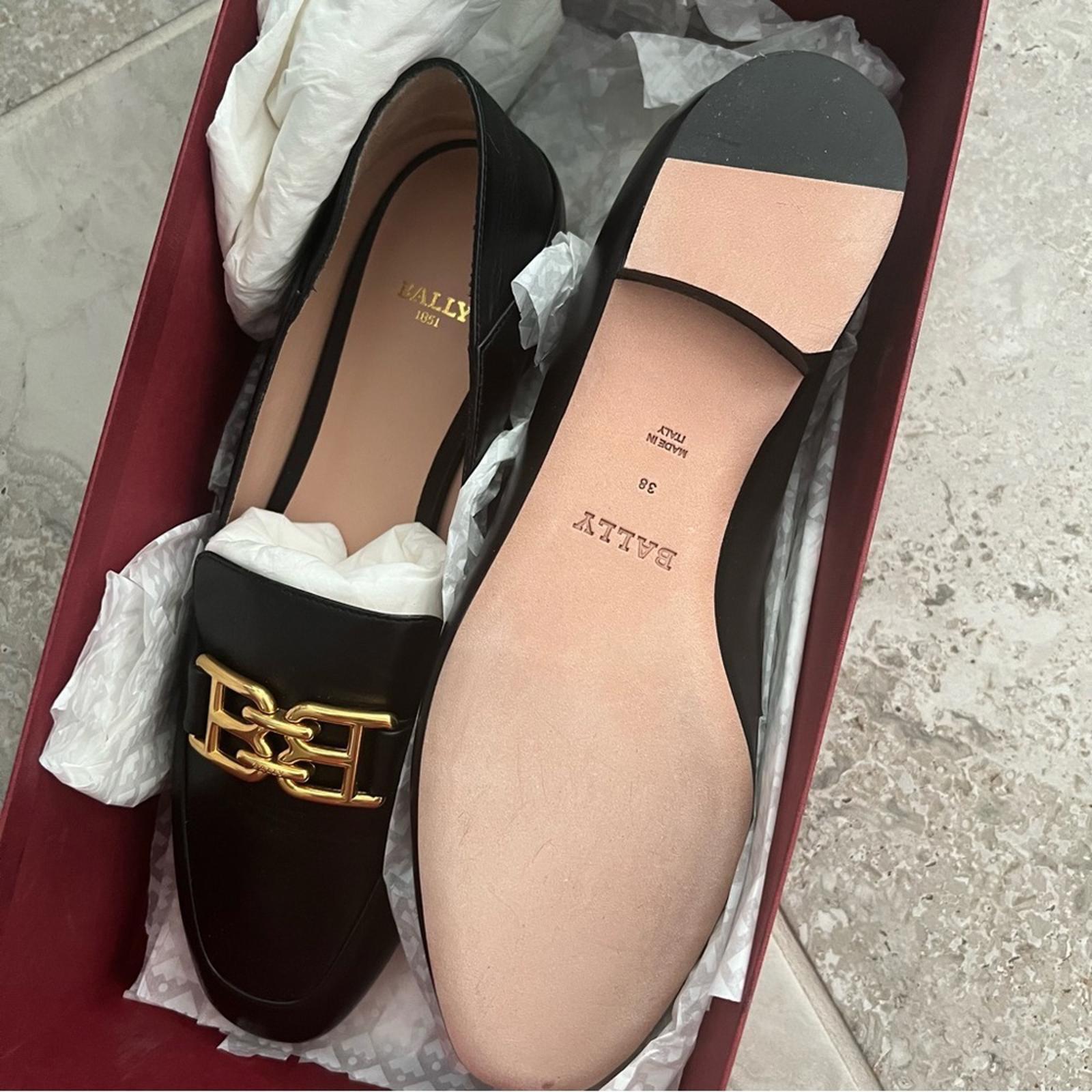 Bally BB logo loafers in Black, [Made in Italy] Size EU 38 in Box Retail $795