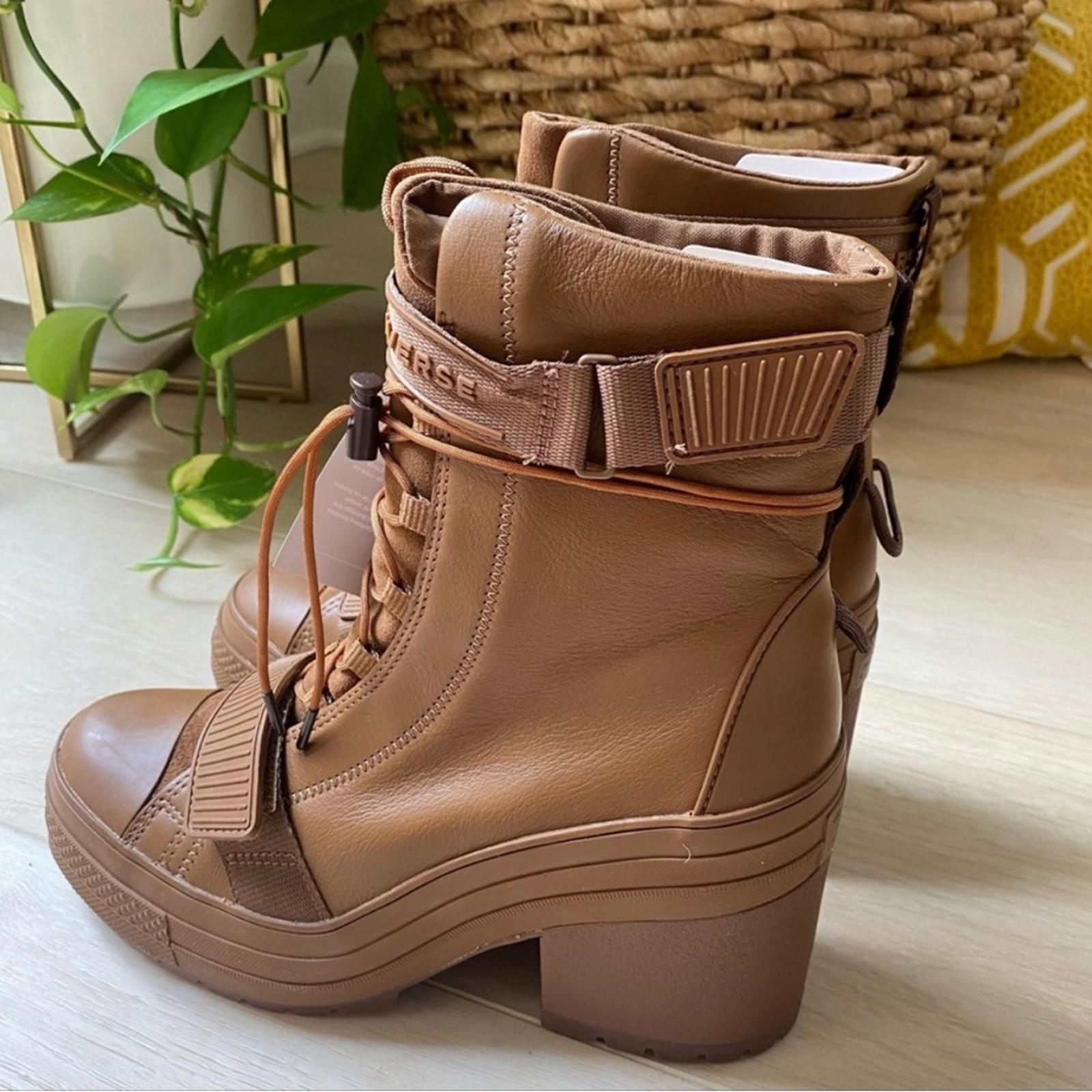 Converse Chuck Taylor All Star GR82 Boots in Camel Brown Combat Boots Size 9 NEW