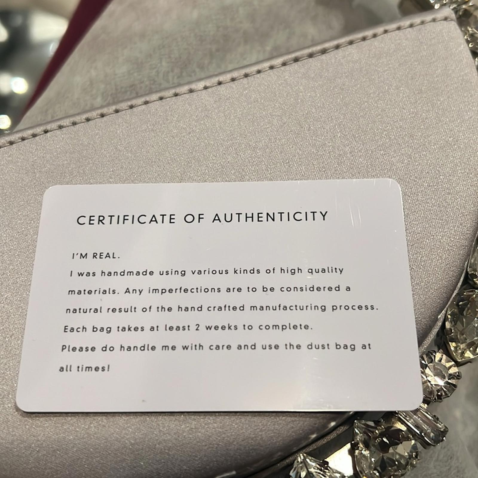 L’Alingi Eternity Satin Clutch Bag + Certificate of Authenticity EXCELLENT $1075