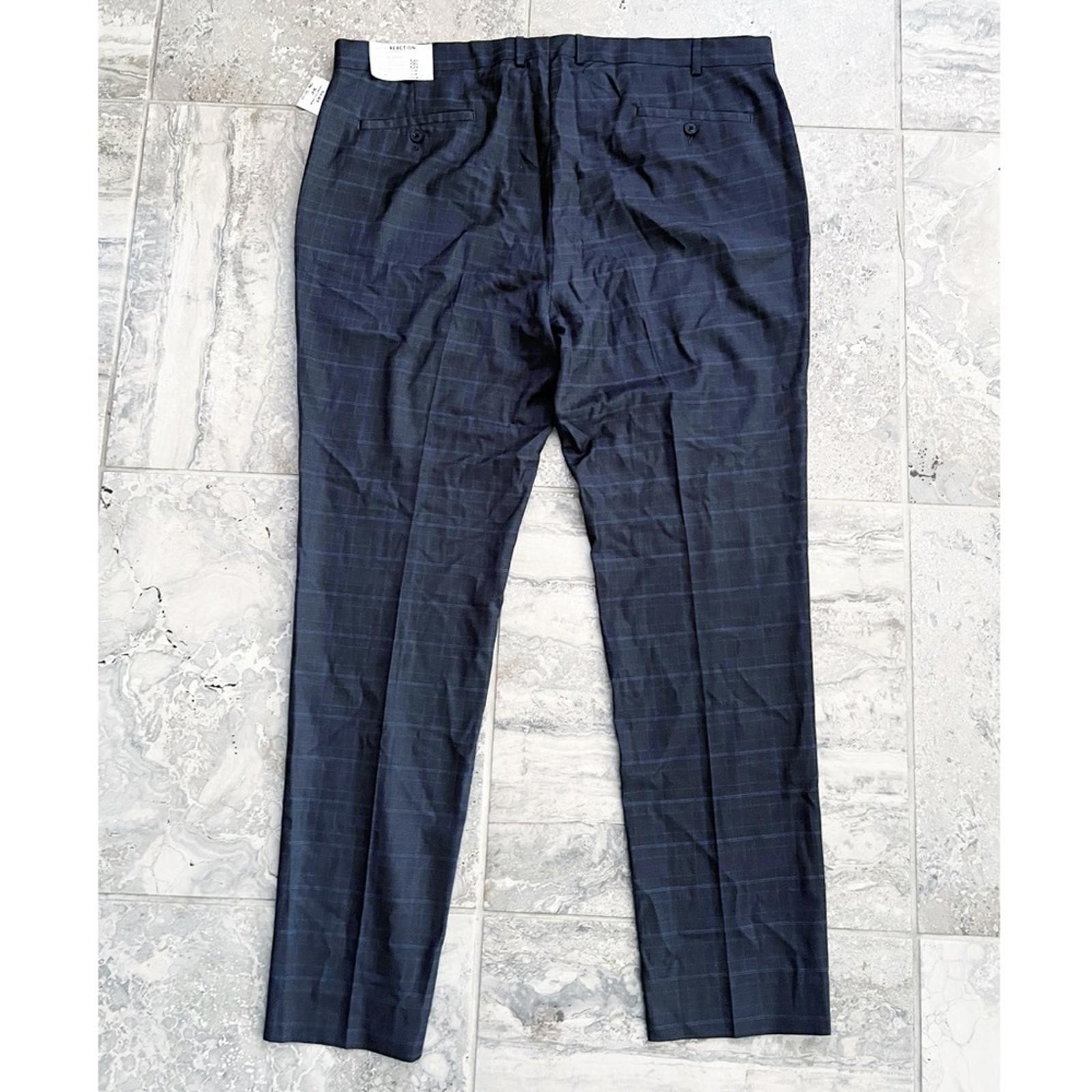Reaction Kenneth Cole Techni-Cole Charcoal Dress Pants, Size 42W 32L New w/Tag