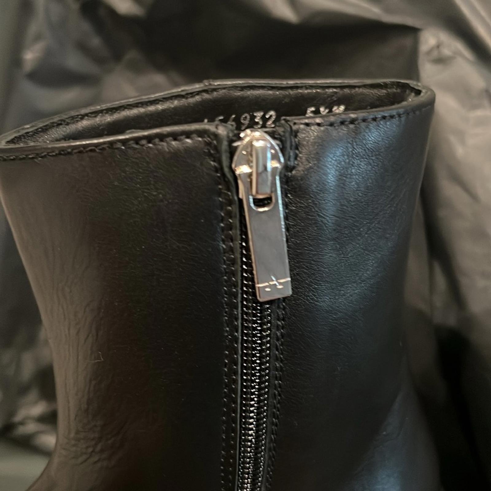 Aquatalia Maddie Weatherproof Booties in Black Size 5.5 New in Box $495