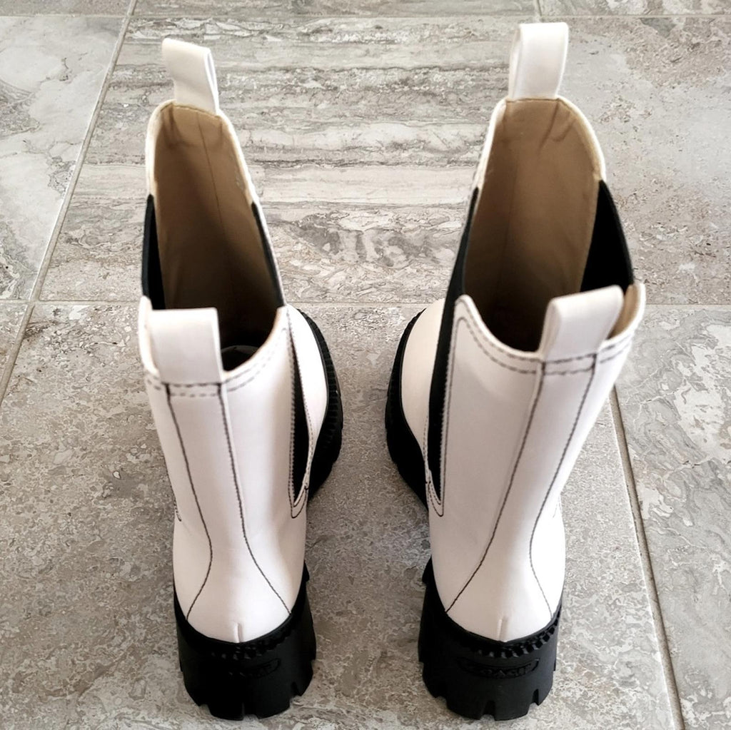 Coach Alexa Leather Bootie in Chalk/Black, Size 11 New in Box
