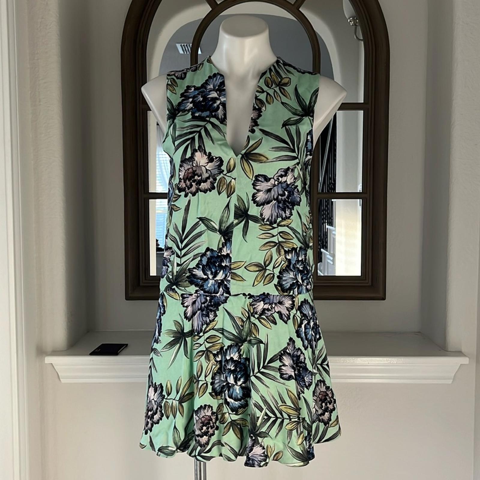Alice+Olivia Brook Oasis Floral-Mint Dress, Multi Colors, Size 2 EXCELLENT! $298
