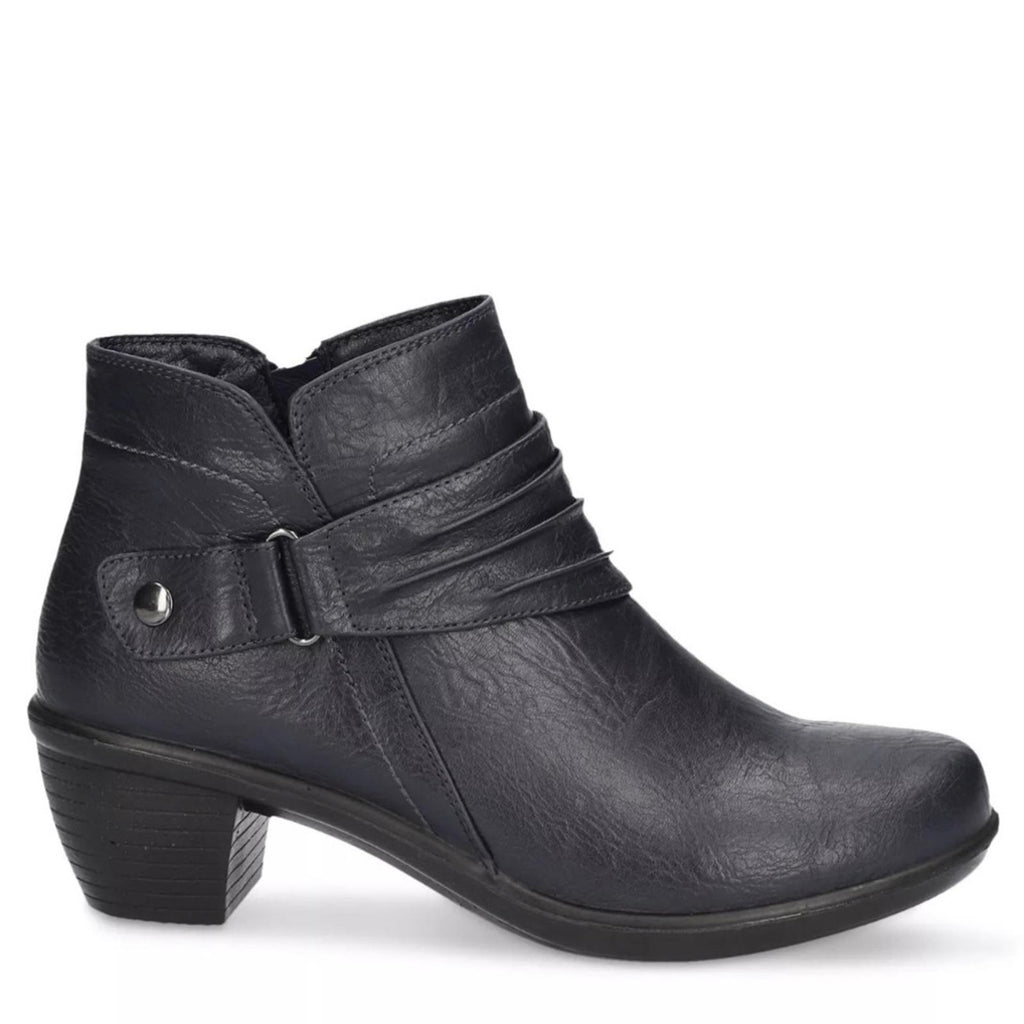 Easy Street Damita Ankle Boots in Navy, Size 9W NEW in Box