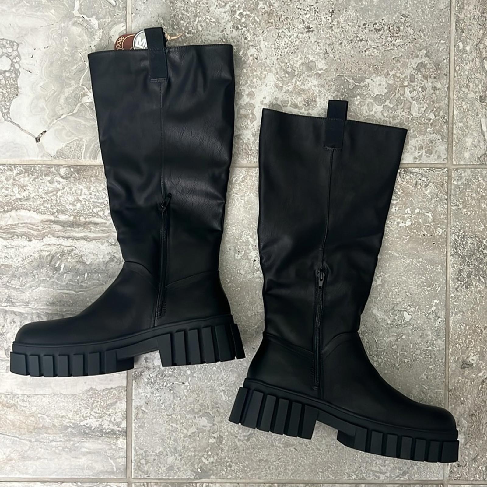 MIA Ry Lugsole Boots, Black Malta, Size 11 New w/Tag