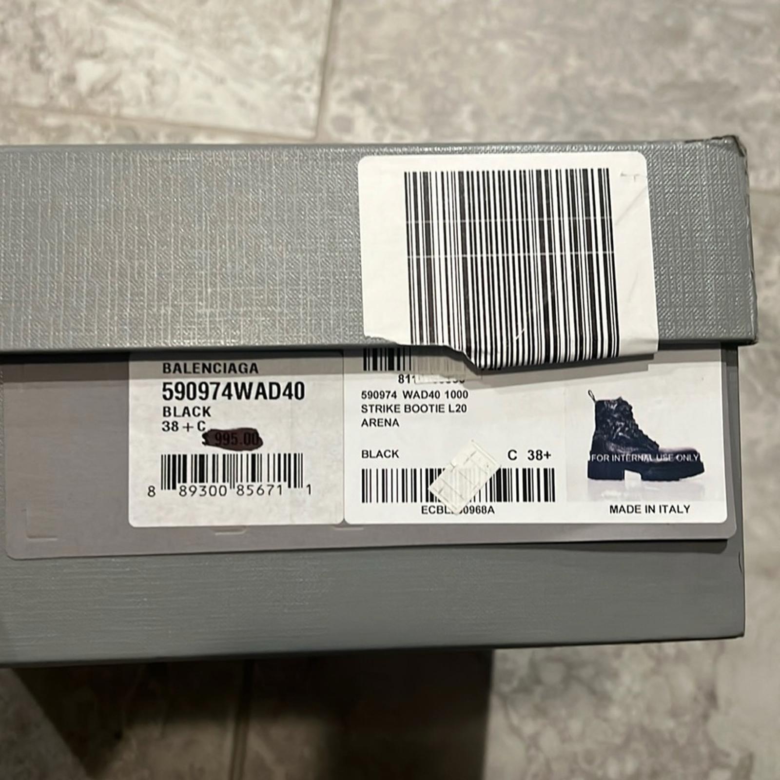 Balenciaga Strike Combat Boots in Black, Size 8.5 New in Box +2 Dust Bags