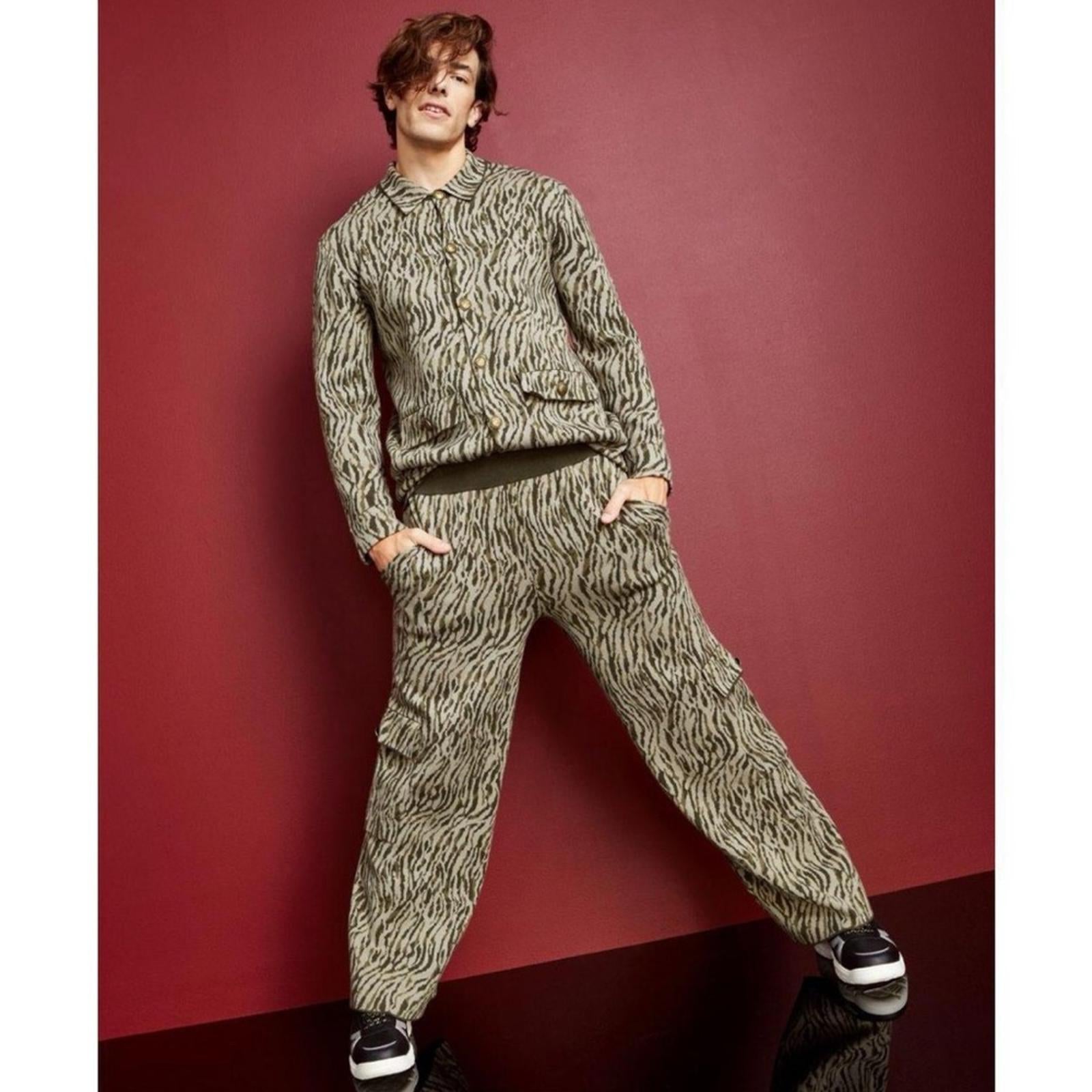 Royalty by Maluma Men's Flared Jacquard Sweater Cargo Pants, NEW, Size XXL