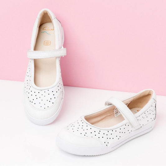 NWT Clarks Kid’s Emery Halo T White Leather Sneakers Girls Size UK 6.5G, US 7W