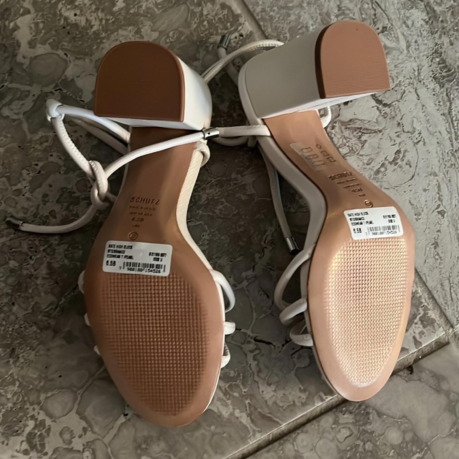Schutz Women's Kate High Block Sandals in White, NWT, Size 6.5