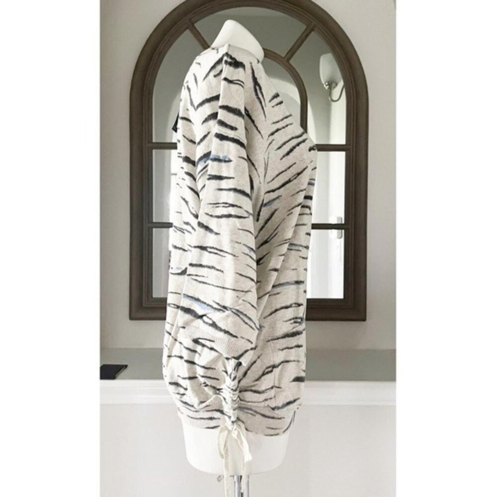 NEW Democracy Zebra Print Sweater w/Pockets, Plus Size 2X New w/Tag in Packaging