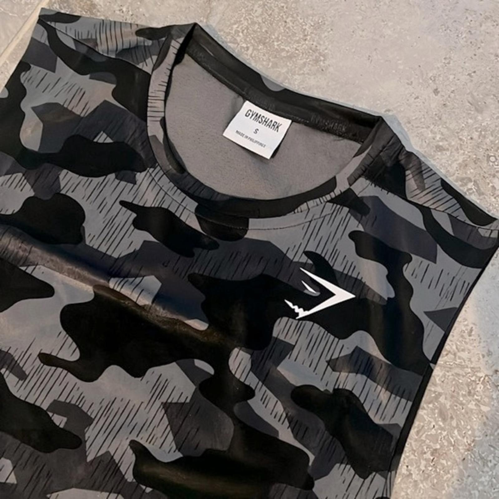 NWT Gymshark Men’s Arrival Tank Top, Slim Fit in Grey & Black Size S New w/Tag