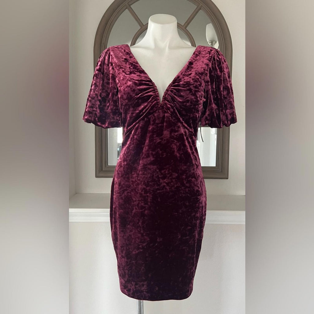 Guess Textured Bodycon Crushed Velvet Mini Dress in Wine Size 10 New