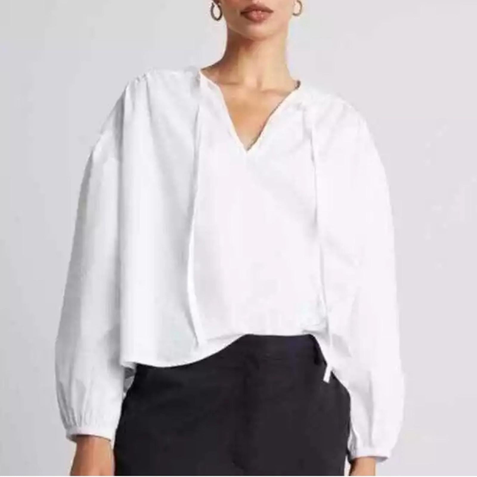 WhoWhatWear Kat Poet Tie Neck Top, White, Size M New w/Tag in Original Packaging
